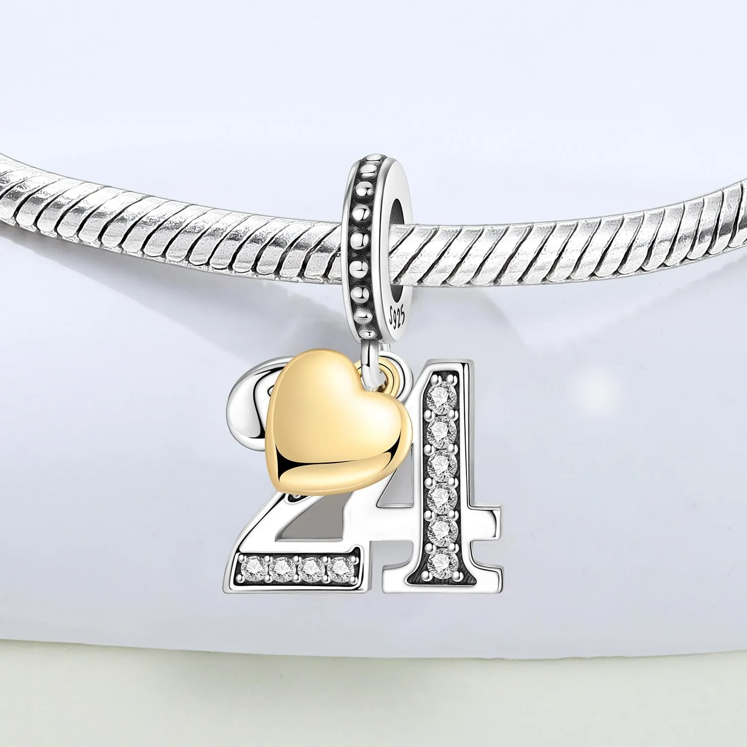 PANPOKI Ciondolo numero in argento Sterling 925, zirconia cubica e cuore placcato oro 18k per braccialetti e collane - immagine 3