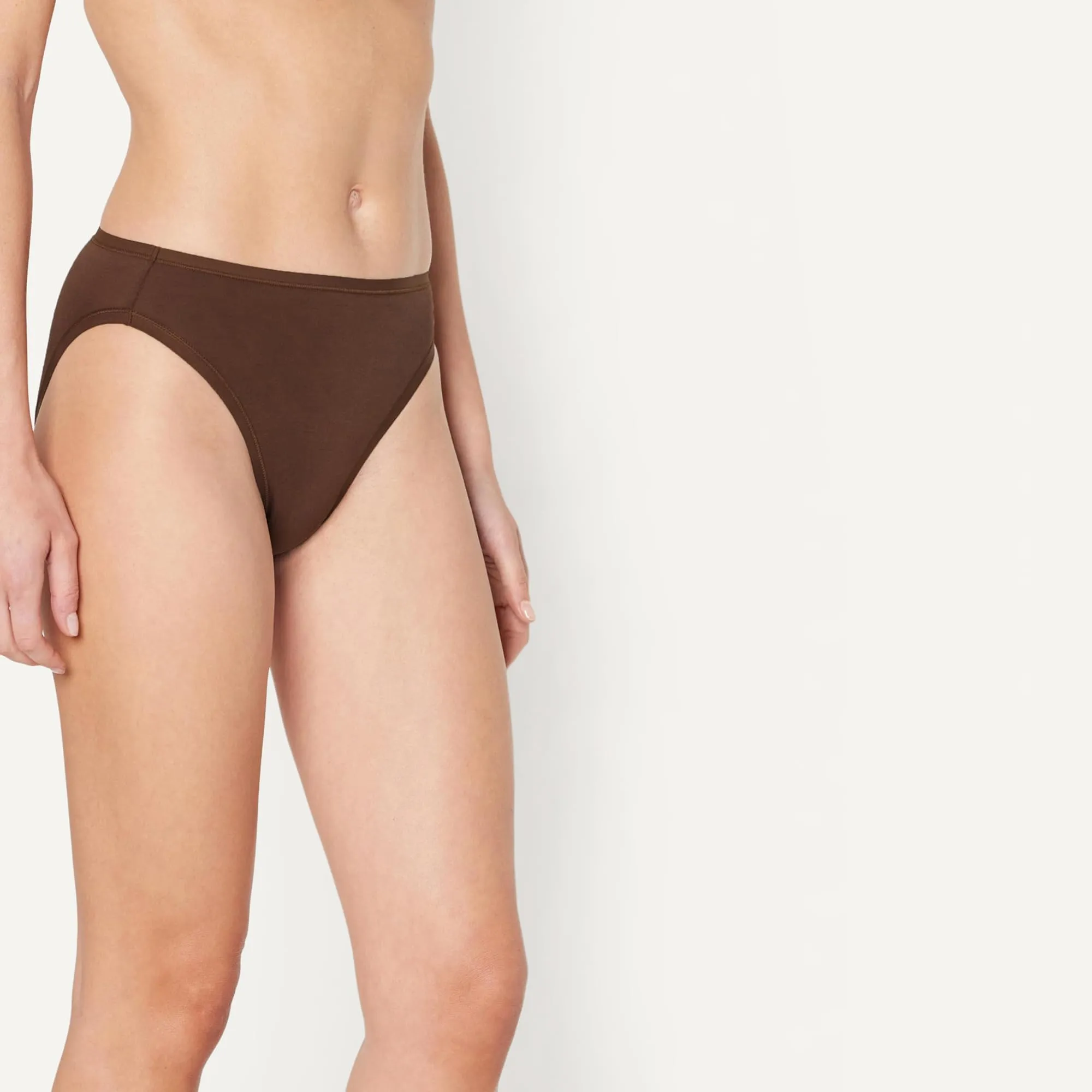 Amazon Essentials Slip Bikini in Cotone Plus, Rich Hazel, 6 Pack, 6XL - immagine 2