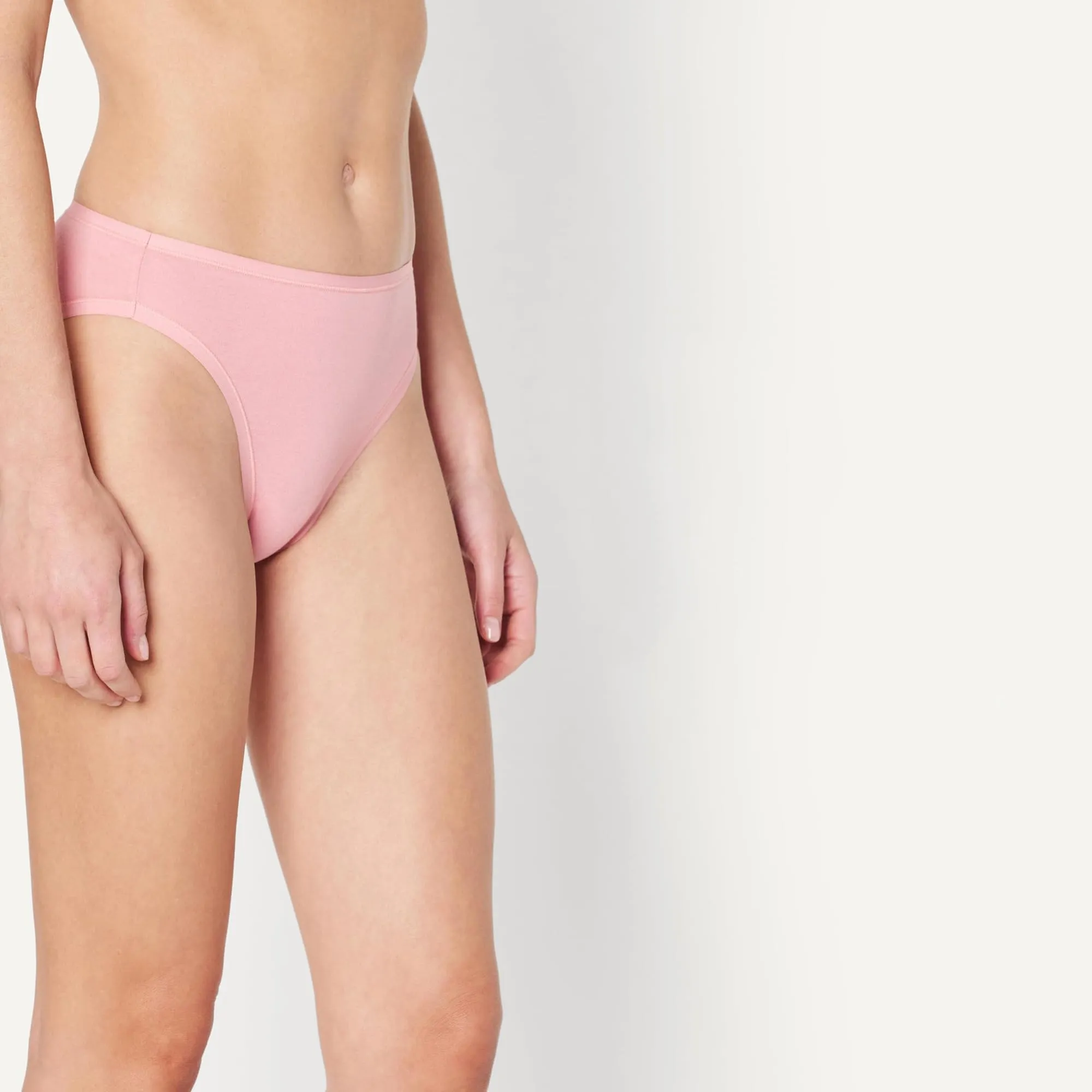 Amazon Essentials Slip Bikini in Cotone Plus, Rosa Polveroso/Rosa/Rosa Pallido, 6 Pezzi, 2X - immagine 2