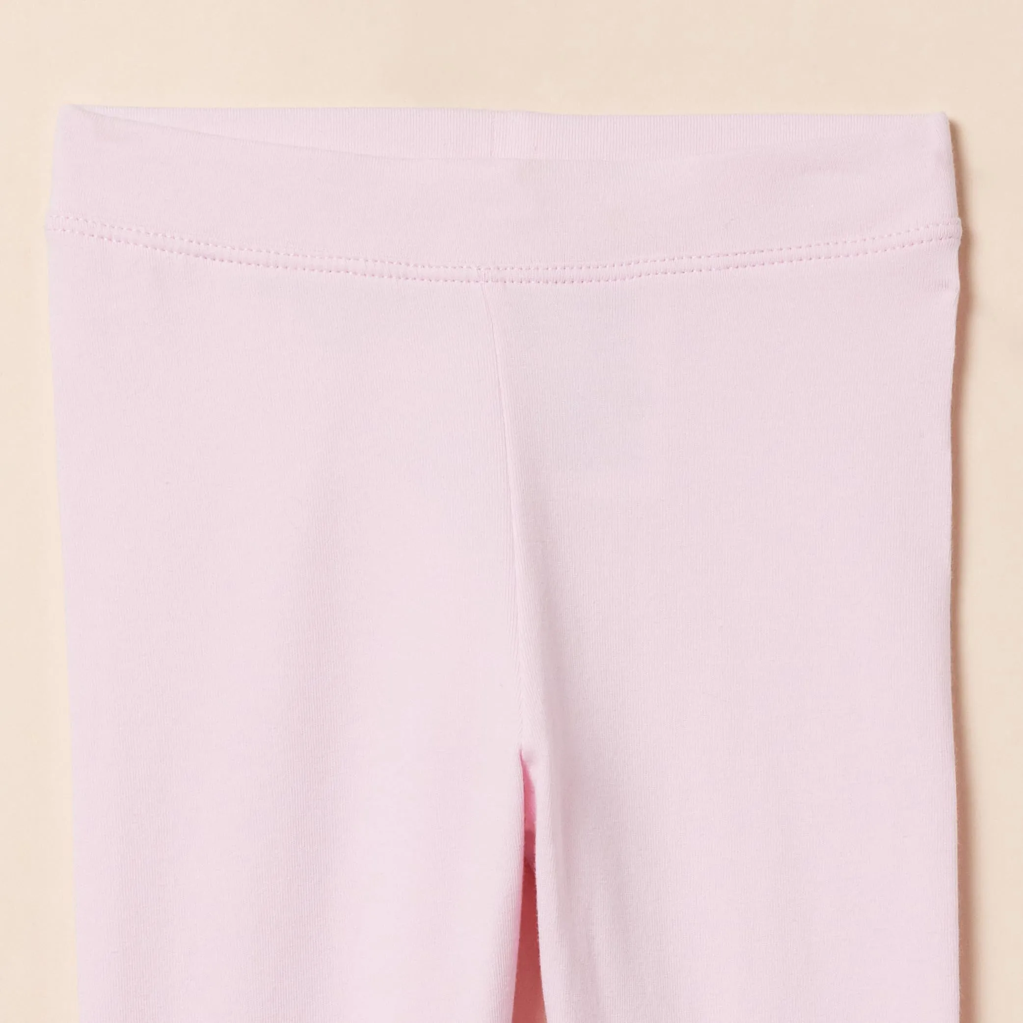 Amazon Essentials Leggings Bambine e Ragazze, Pacco da 3, Grigio Puntinato/Nero/Rosa Chiaro, 8-9 anni - immagine 5