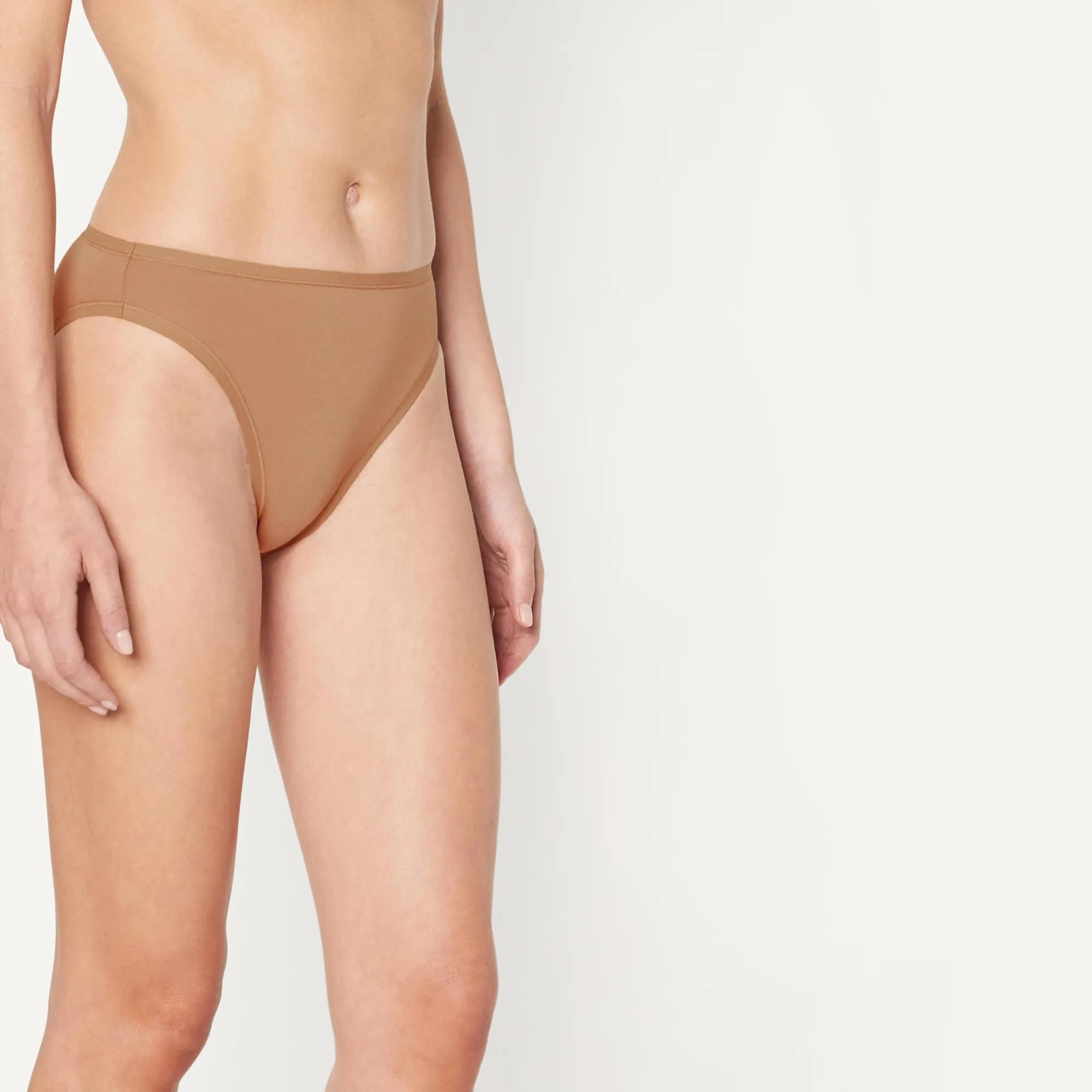 Amazon Essentials Slip Bikini in Cotone Plus, Bronzo Lavato, 6 Pezzi, 4XL - immagine 2