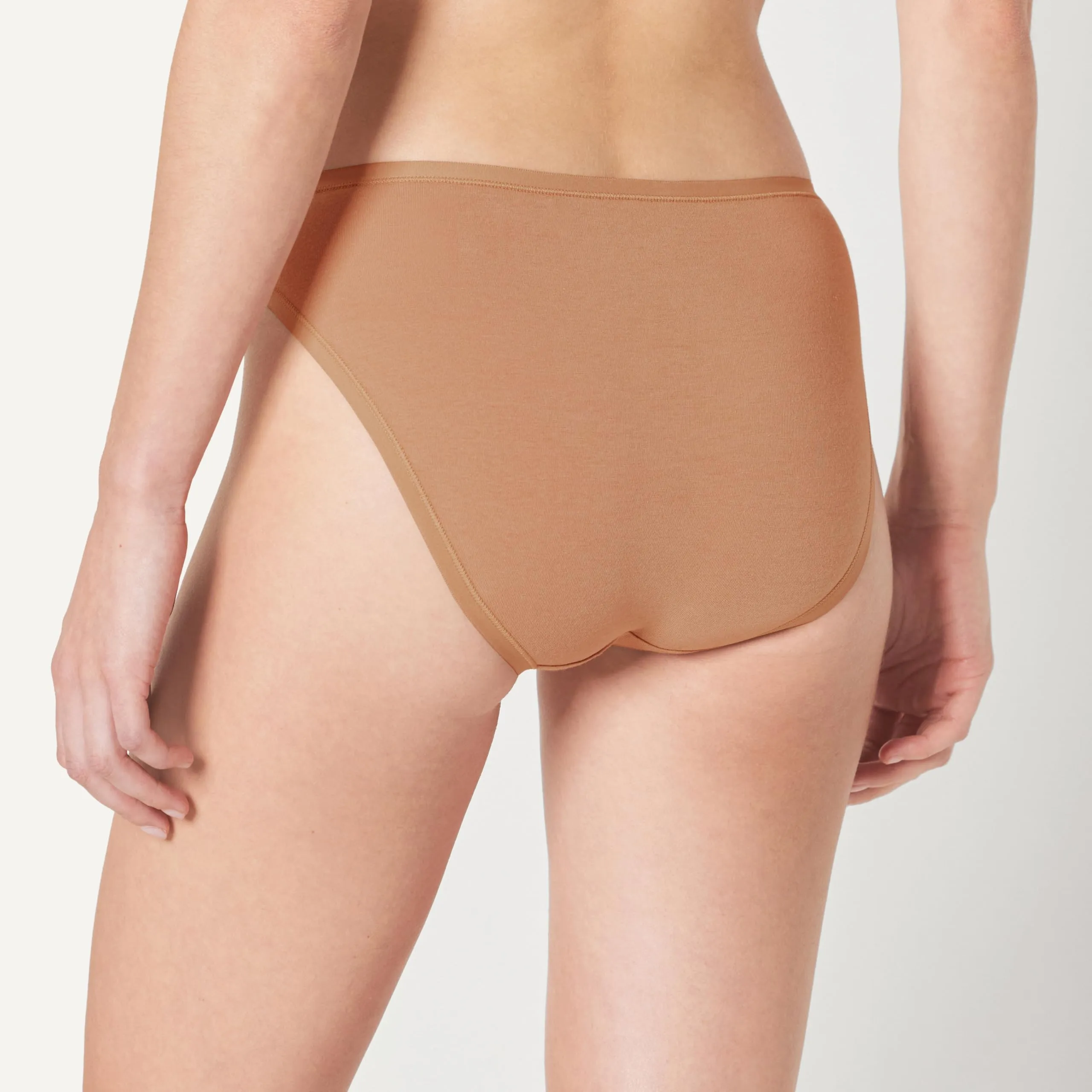 Amazon Essentials Bikini da Donna in Cotone Intimo Plus, Bronzo Lavato, 6 Pezzi, 1X - immagine 3