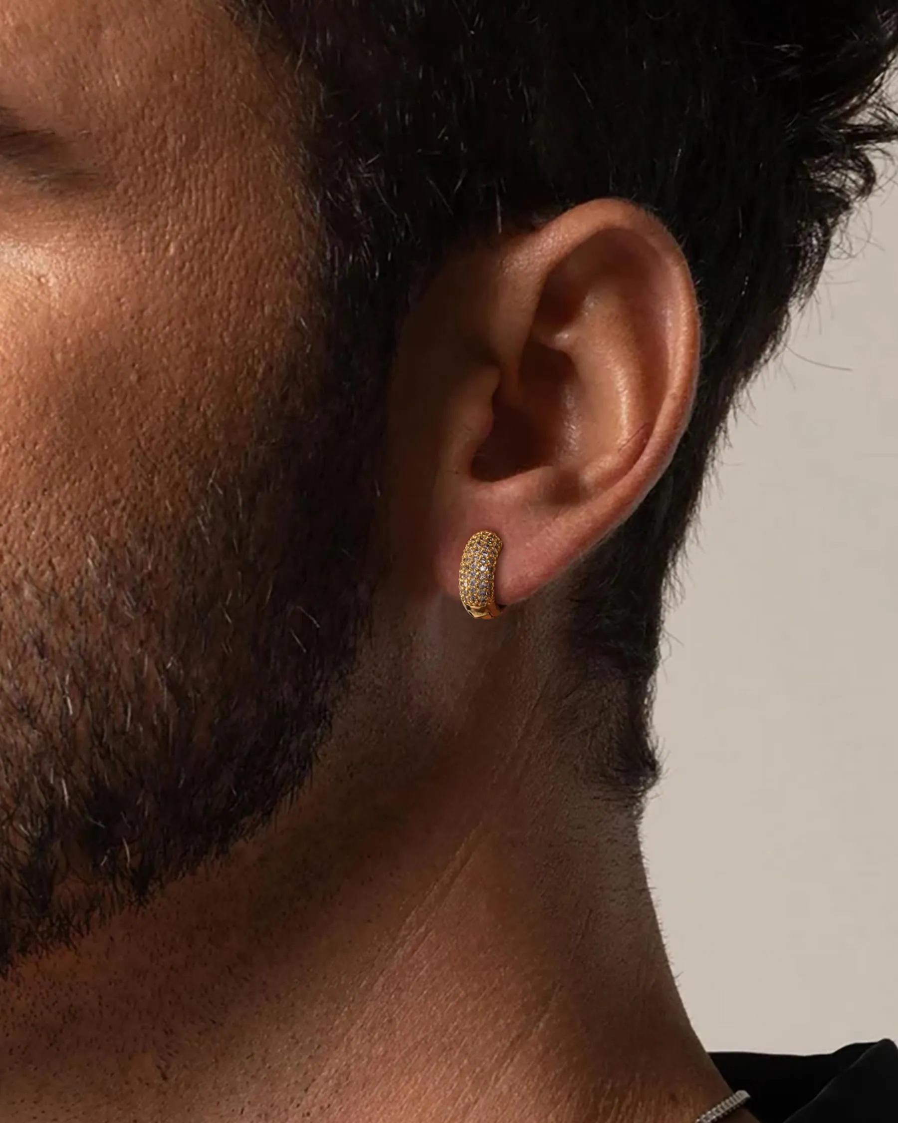 HANLI Orecchini a Cerchio Uomo Oro Placcato 14K Zirconi Cubici - immagine 7
