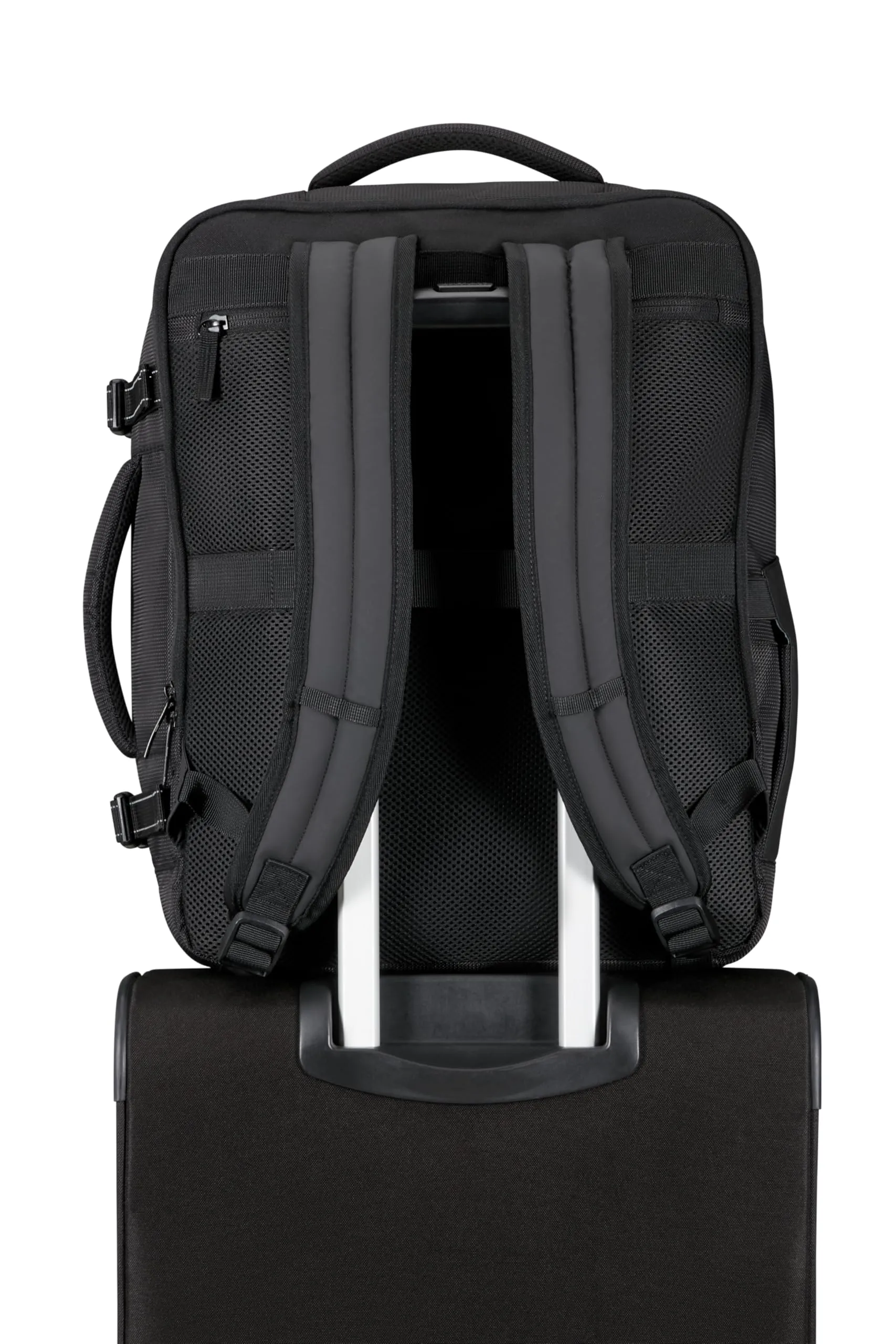 American Tourister Take2Cabin Pro Zaino Bagaglio a Mano Underseat, 45 x 36 x 20 cm, 38 L, Nero Flash - immagine 12