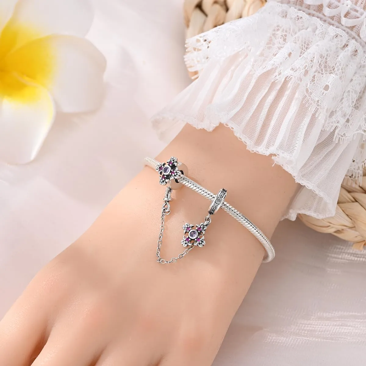 KUNSIR Bead Charm in Argento Sterling 925 con Cubic Zirconia, Compatibile con Braccialetti e Collane Europei - immagine 4