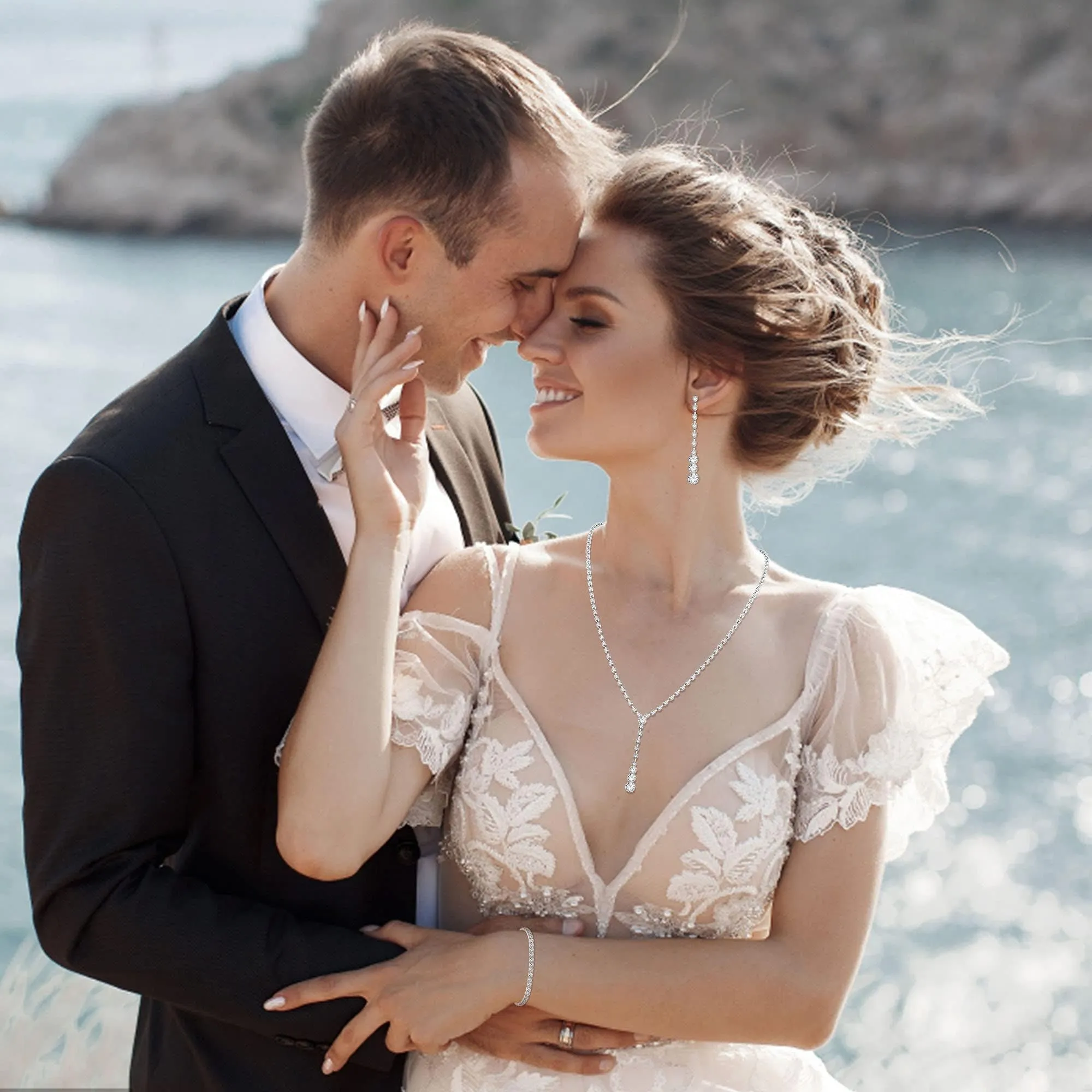 Diamday Set di gioielli da sposa in argento con collana, bracciale e orecchini pendenti in cristallo Cubic Zirconia - immagine 5