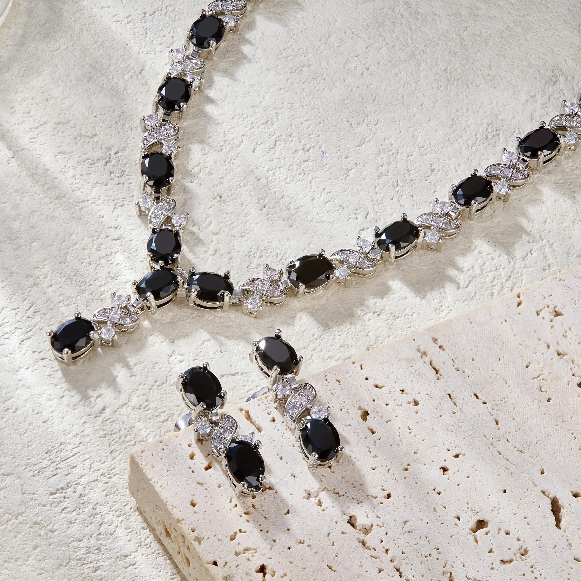 Clearine Parure Gioielli Donna - Collana Y-Forma a Infinito e Orecchini in Zirconia Cubica - immagine 4