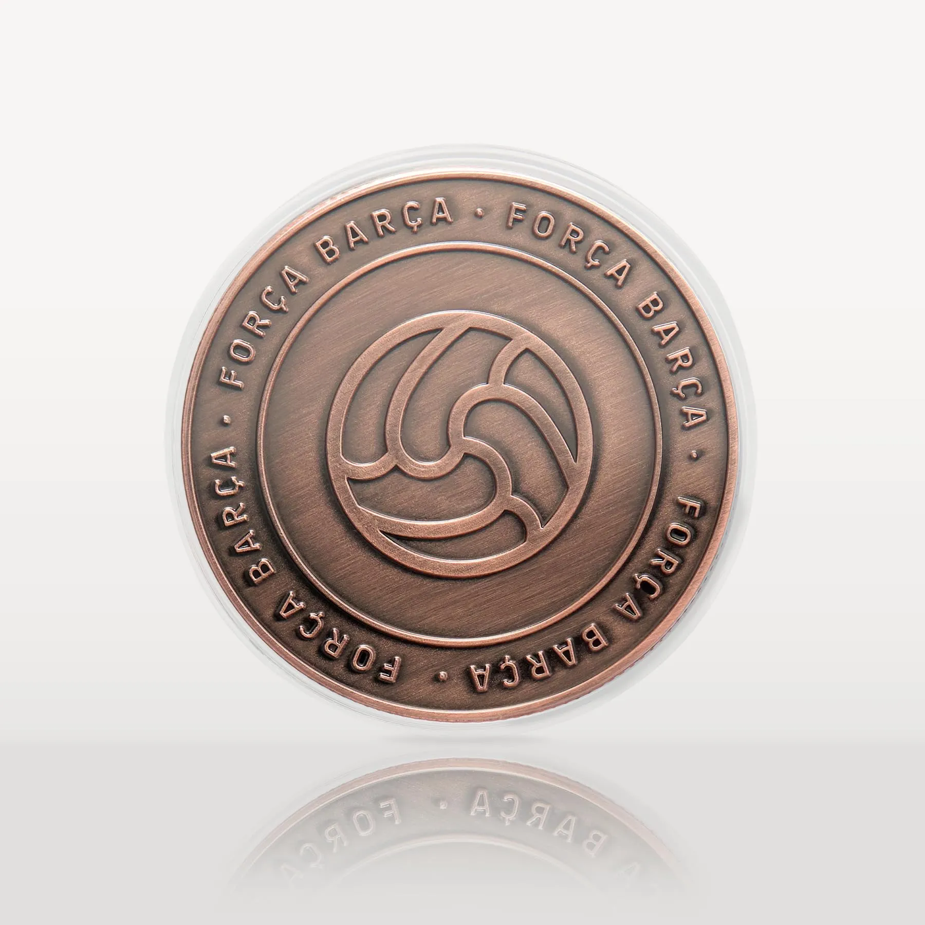MOCIWORLD FC Barcelona Official Collectible, Special Edition Fan Bronze Coin, Embossed Crest and Força Barça Inscription - immagine 2