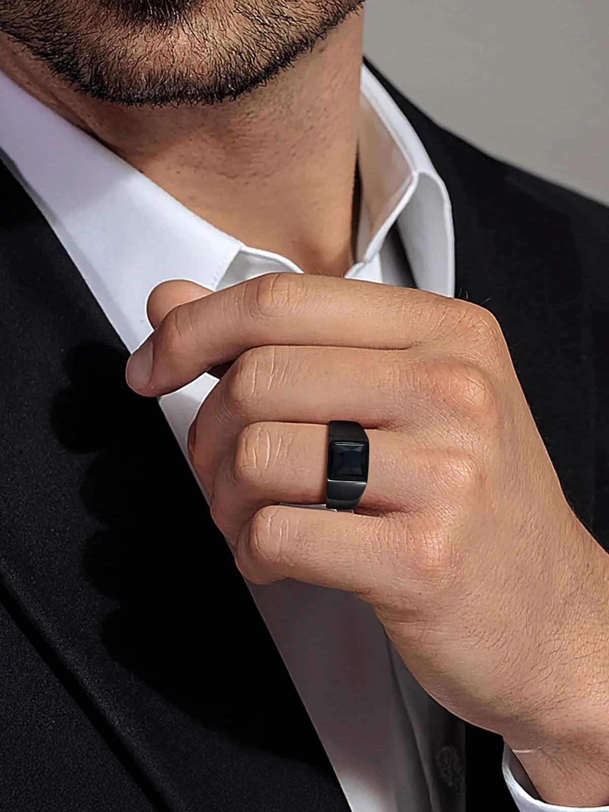 U7 Anello Uomo Nero con Pietra Nera 8mm Acciaio Inossidabile Taglia 14,5 - immagine 5