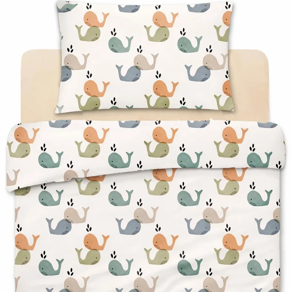 Lovely Hippo Set Letto Bambini 3 Pezzi Balene - Lenzuolo 80x160 cm con Angoli, Copripiumino 120x170 cm e Federa 40x60 cm, 100% Cotone - immagine 1