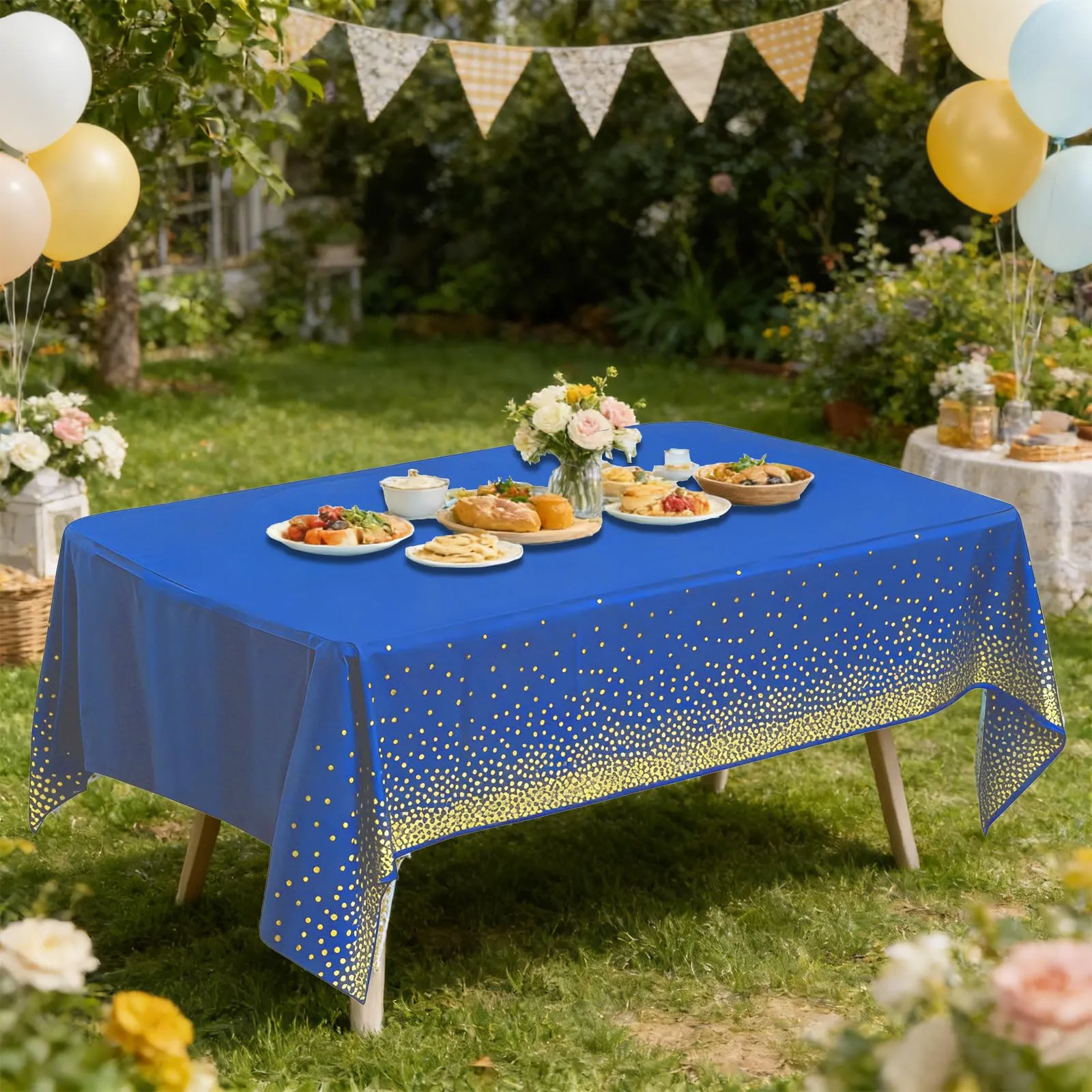 YAAVAAW Tovaglie in Plastica a Pois Blu e Oro per Tavoli Rettangolari, 137 x 274 cm, Confezione da 4, Usa e Getta - immagine 6
