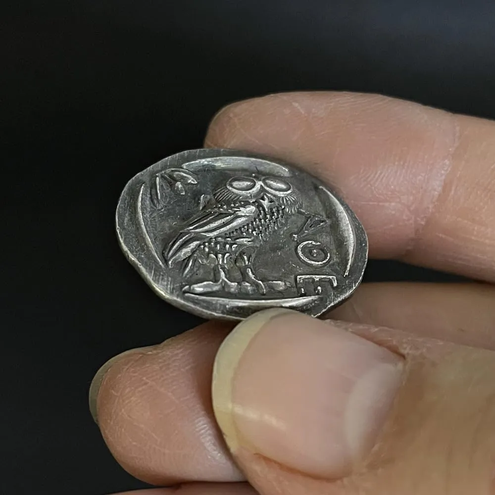 Riproduzione Moneta Antica Greca Civetta di Atene in Argento - immagine 4