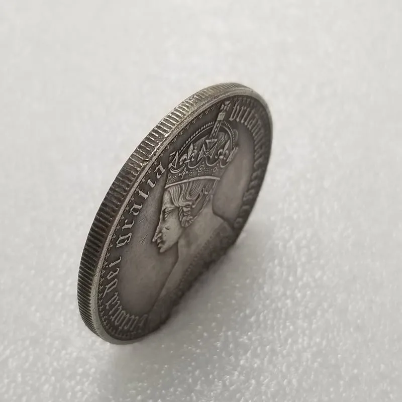 Riproduzione Moneta Antica British Gothic Crown - Collezione Argento Vittoriana UK - immagine 6