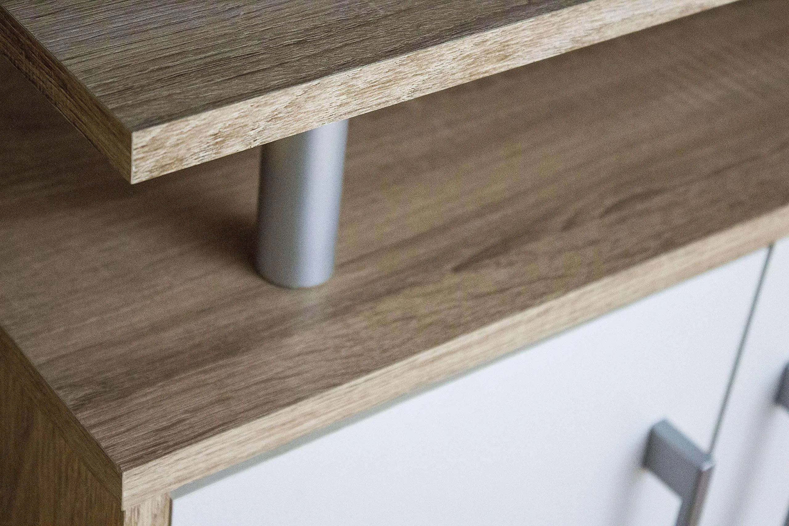 Avanti Trendstore Doro Cassettiera da Ingresso con 4 Ante e 3 Cassetti in Legno Truciolare, 139x90x34 cm - immagine 4