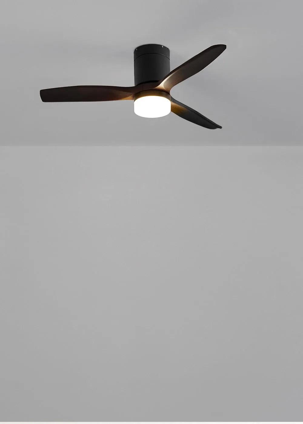 CREATE WinDCalm Ventilatore da soffitto ABS con luce, nero, 40W, Ø112 cm, telecomando, 6 velocità, 3 temperature di luce, temporizzatore, funzione estate-inverno - immagine 4