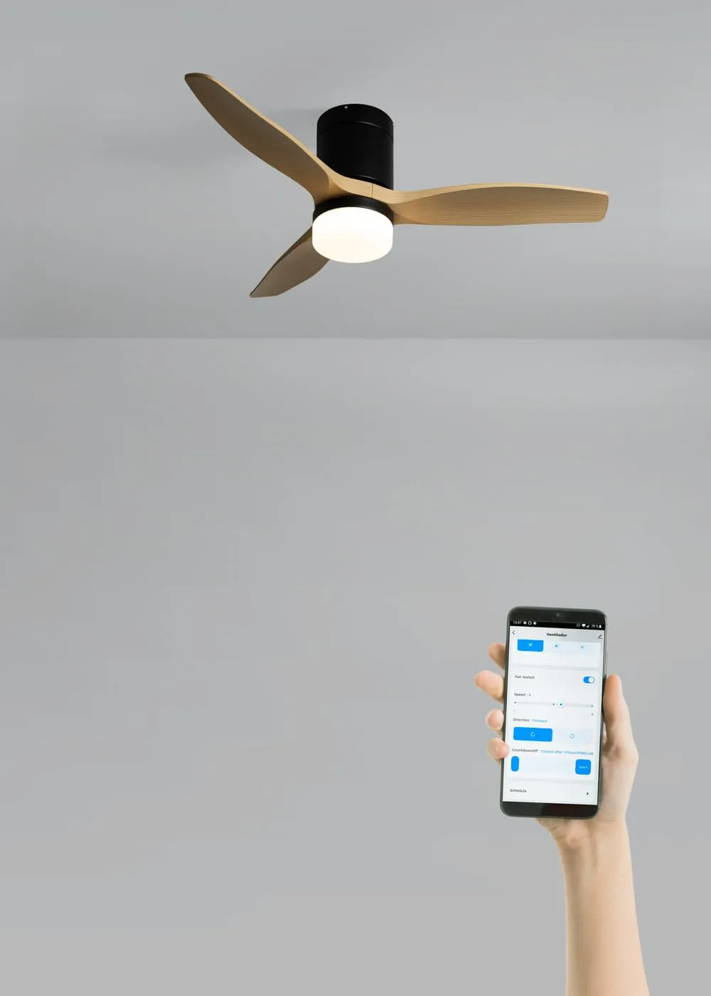 CREATE Windcalm Ventilatore da soffitto ABS con luce, Nero e Effetto Legno Chiaro, Wifi e Telecomando, 40W, Ø112 cm, 6 velocità, 3 temperature di luce, funzione estate-inverno - immagine 3