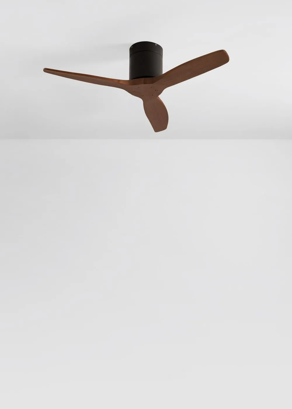 CREATE WinDCalm Ventilatore da soffitto ABS Nero effetto legno scuro, 40W, Ø112 cm, 6 velocità, telecomando, funzione estate-inverno - immagine 3