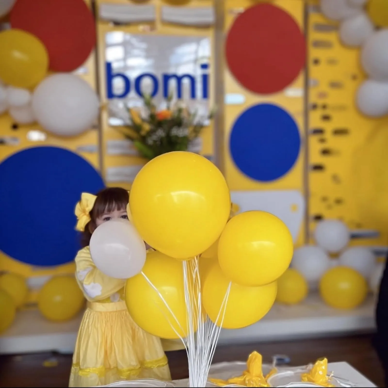 Yehnda Palloncini Compleanno Gialli, 100 pezzi, 13 cm - immagine 4