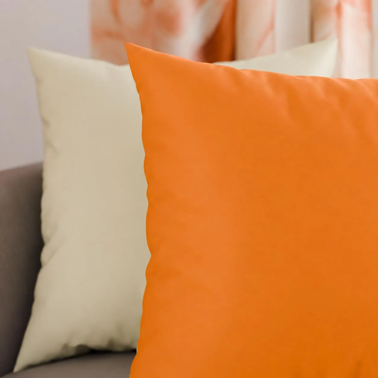PETTI Artigiani Italiani Coppia di Federe Cuscino 80x80 cm in Microfibra Double Face Arancione Panna, Set 2 - immagine 3
