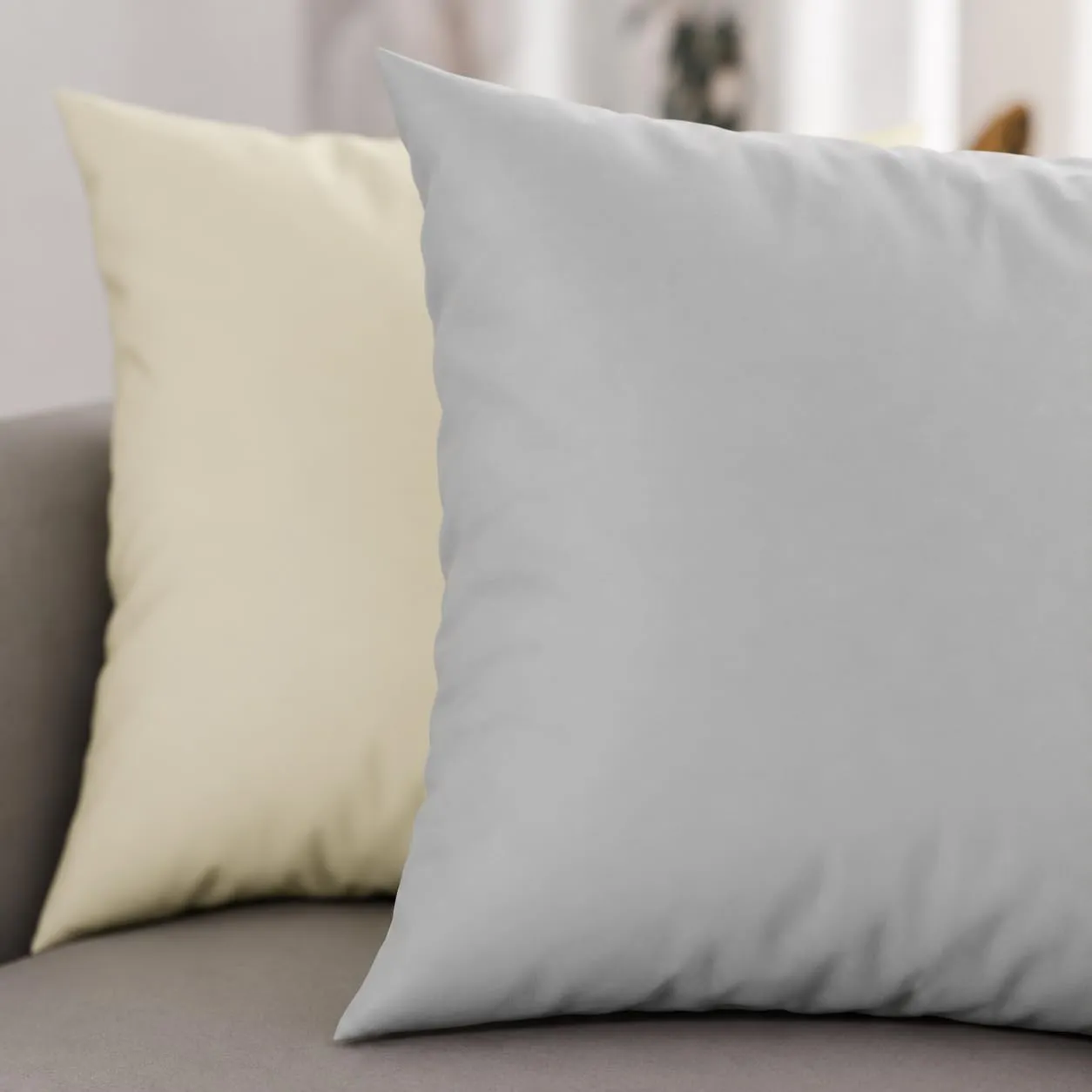PETTI Artigiani Italiani Coppia di Federe Cuscino 80x80 cm in Microfibra Double Face, Panna Grigio Chiaro, Set di 2 - immagine 3