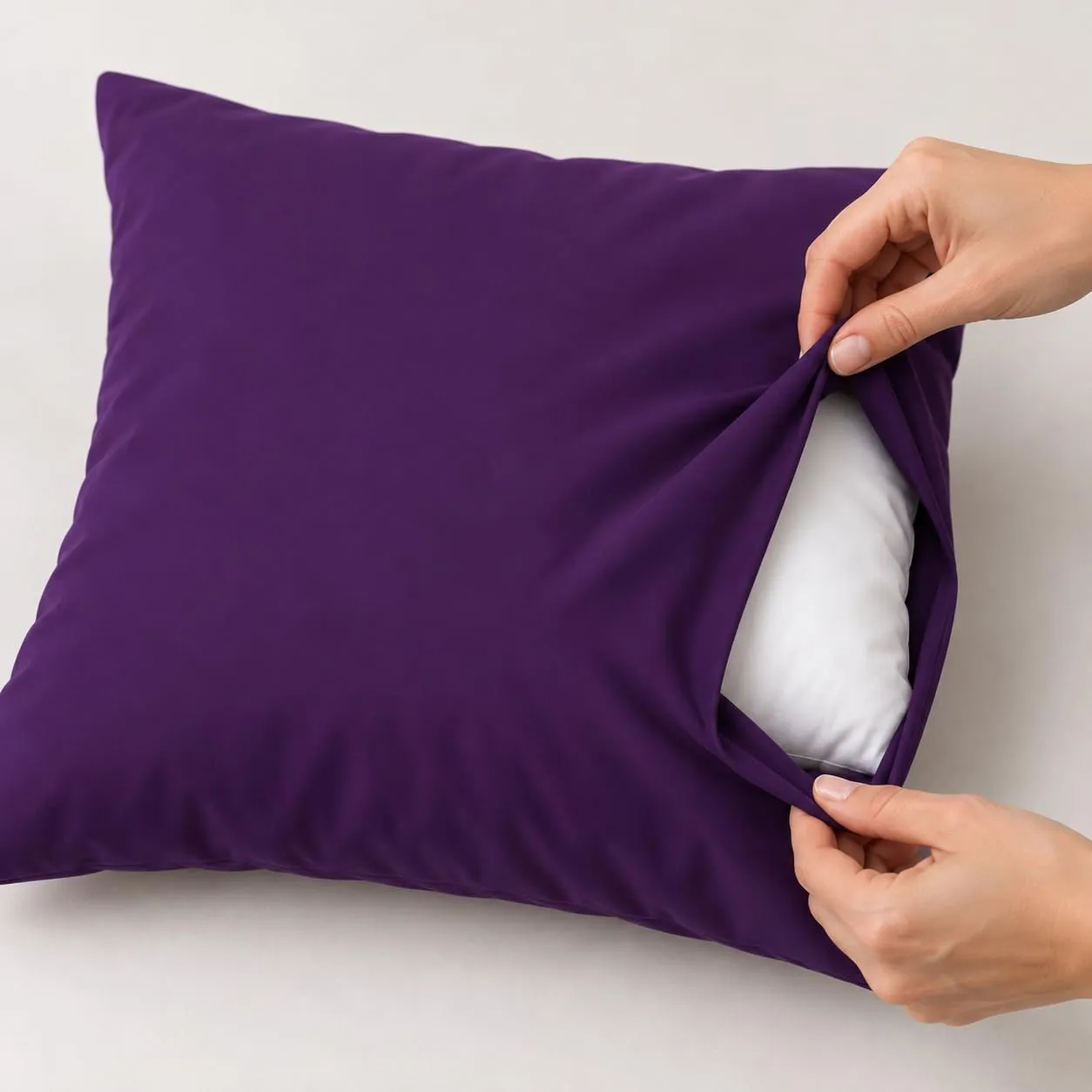 PETTI Artigiani Italiani - Coppia di Federe Cuscino 50x30 cm in Microfibra Double Face, Viola Panna, Set di 2 - immagine 6