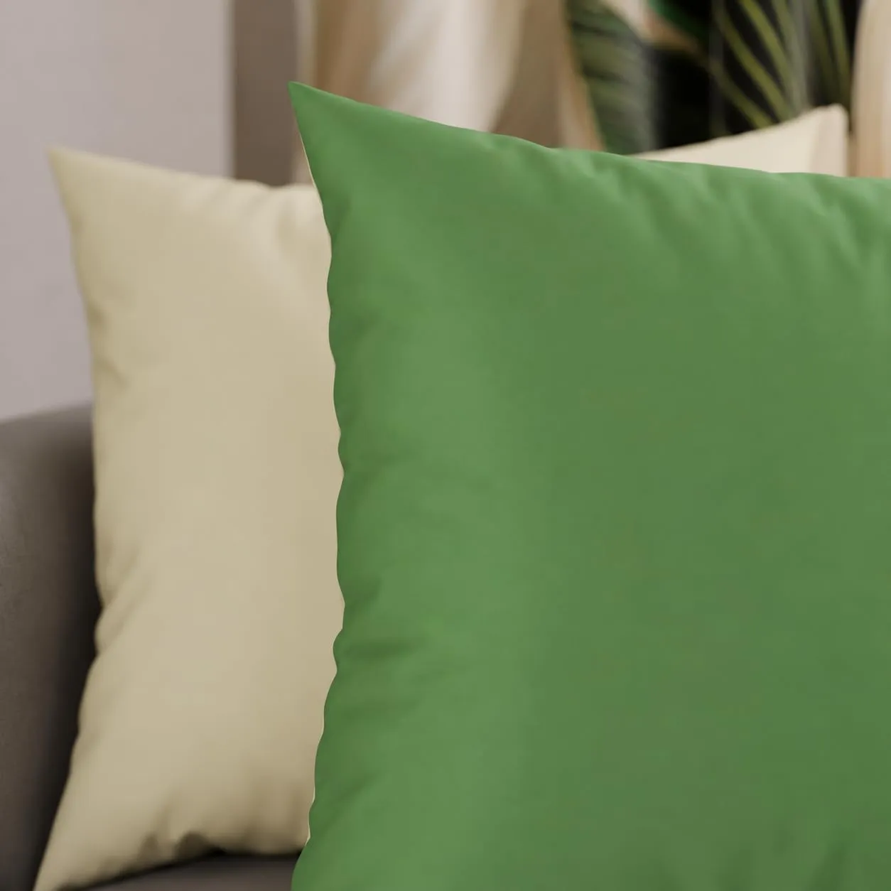 PETTI Artigiani Italiani Coppia di Federe Cuscino 30x30 cm in Microfibra Double Face Verde Oliva Panna, Set di 2 - immagine 3