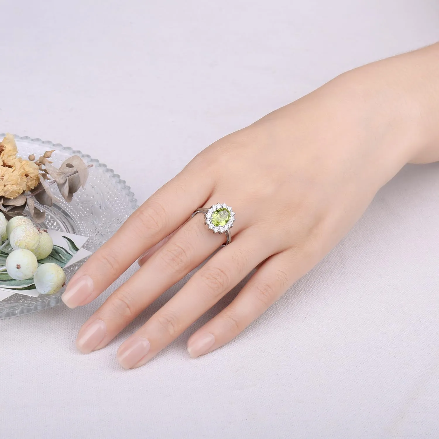 JewelryPalace Anello Halo Donna in Oro Bianco 14K con Peridoto Verde Naturale e Zirconi, Misura 19.5 - immagine 4