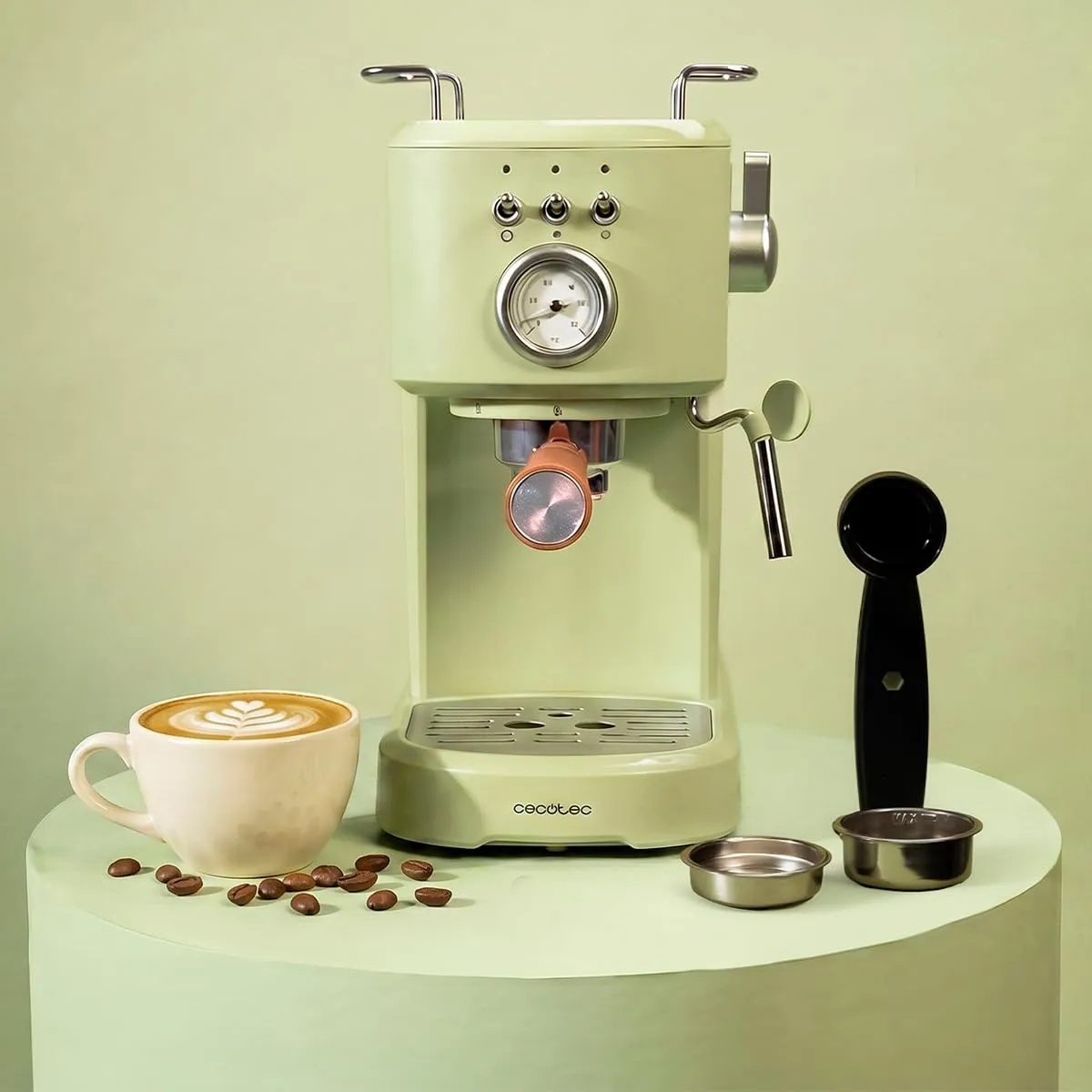 Cecotec Power Espresso 20 Retro Green Elite Macchina da Caffè Espresso, 1100W, 20 bar, 1,25L - immagine 4