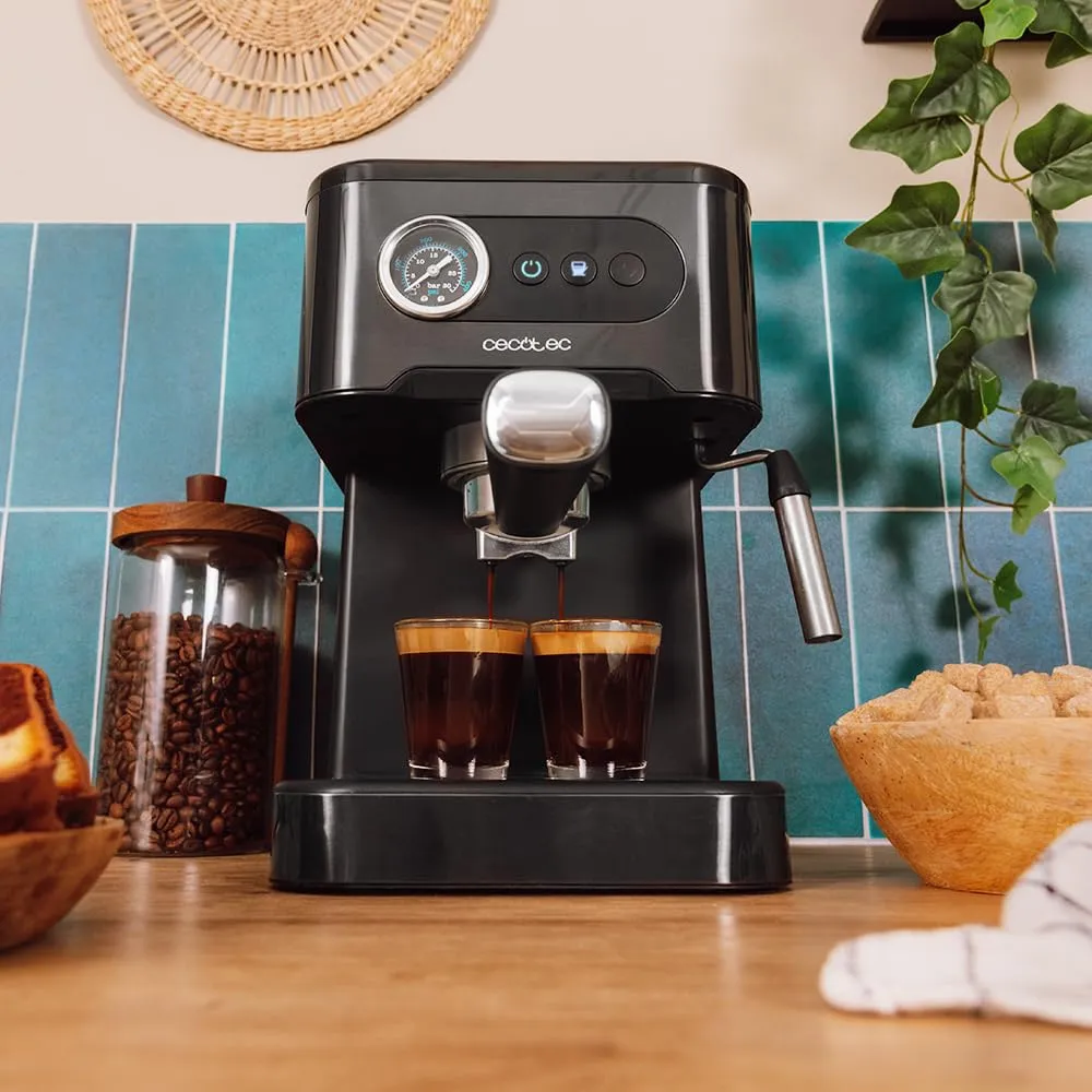 Cecotec Power Espresso 20 Pro Macchina da Caffè Espresso, 20 Bar, Beccuccio Vapore Orientabile, Serbatoio D'Acqua 1,5L - immagine 6