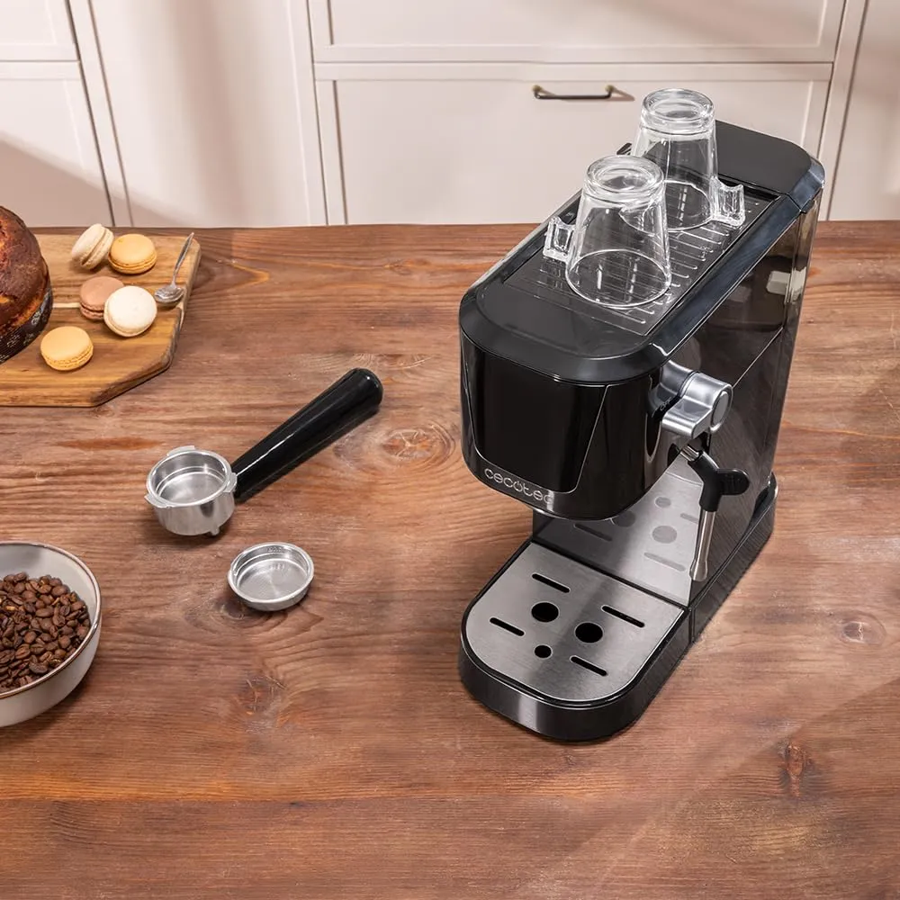 Cecotec Cafelizzia 20 Touch Macchina da Caffè Espresso e Cappuccino, 1350W, 20 Bar, Schermo Tattile, Serbatoio Acqua 1L, Thermoblock - immagine 6