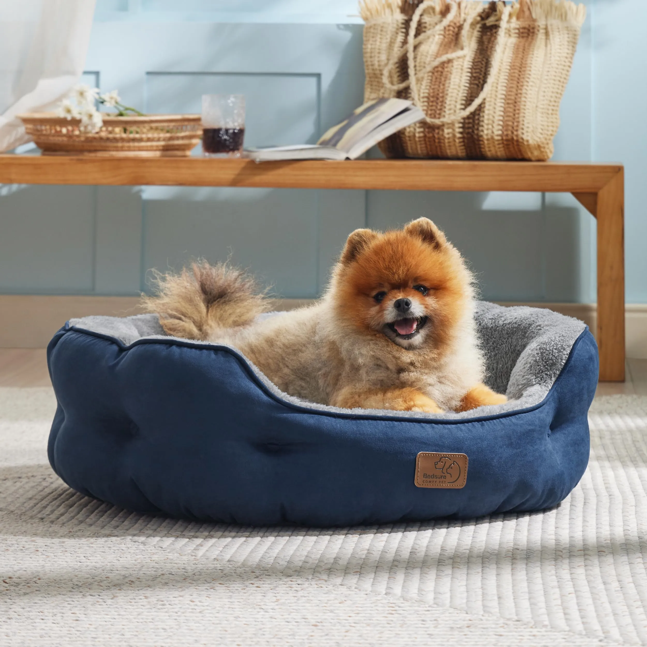 Bedsure Letto per Cani e Gatti, Rotondo, Lavabile, Blu scuro, 63 x 53 x 20 cm - immagine 3