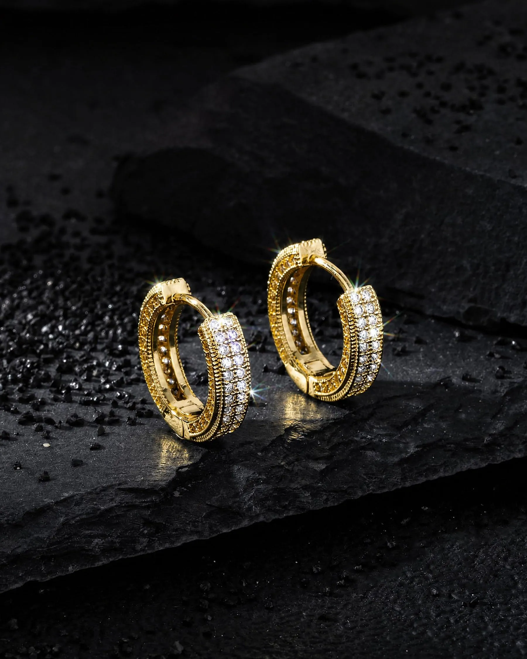 HANLI Orecchini a Cerchio Uomo Oro Placcato 14K con Zirconi Cubici - immagine 6