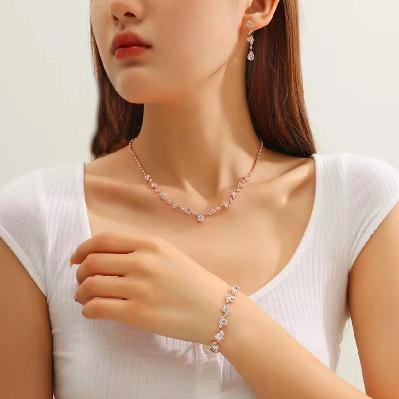 BWOOOWE Parure Gioielli Sposa con Collana Tennis, Bracciale Tennis e Orecchini Pendenti (Argento B) - immagine 6