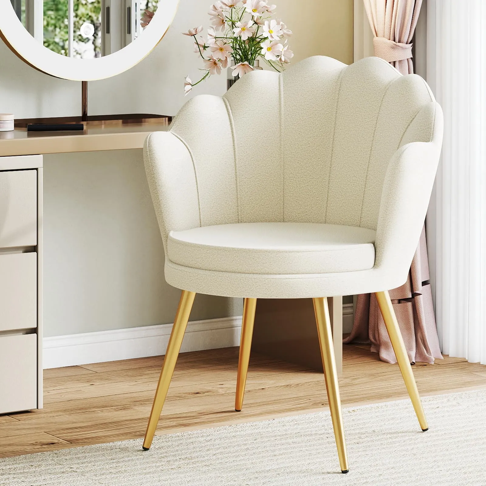 Ckaff Set di 2 Poltrona Conchiglia in Teddy Bouclé con Gambe in Oro, Bianco - immagine 8