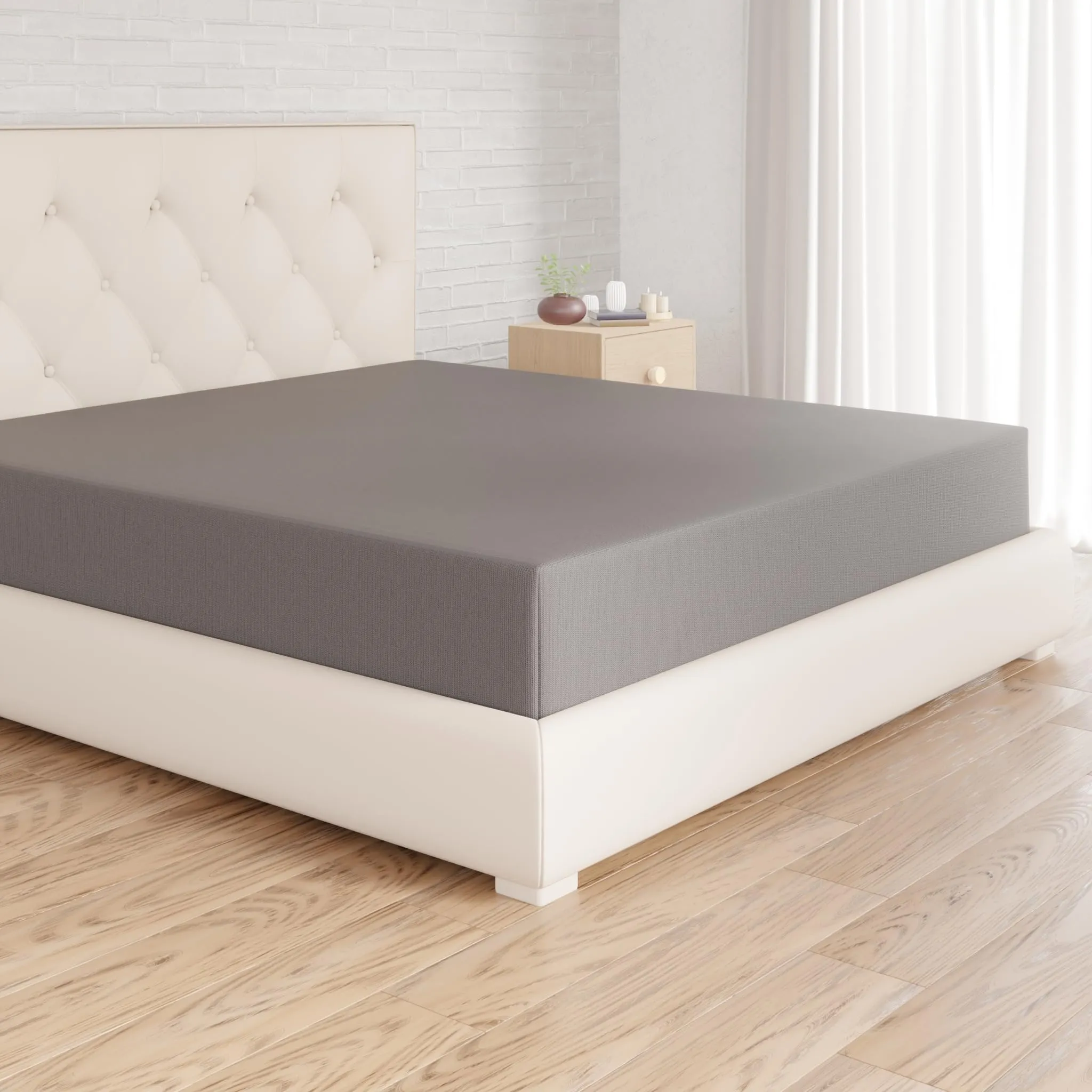 Amazon Basics Lenzuolo con angoli Matrimoniale, 180 x 200 cm, 100% Cotone Jersey, Grigio Scuro - immagine 1