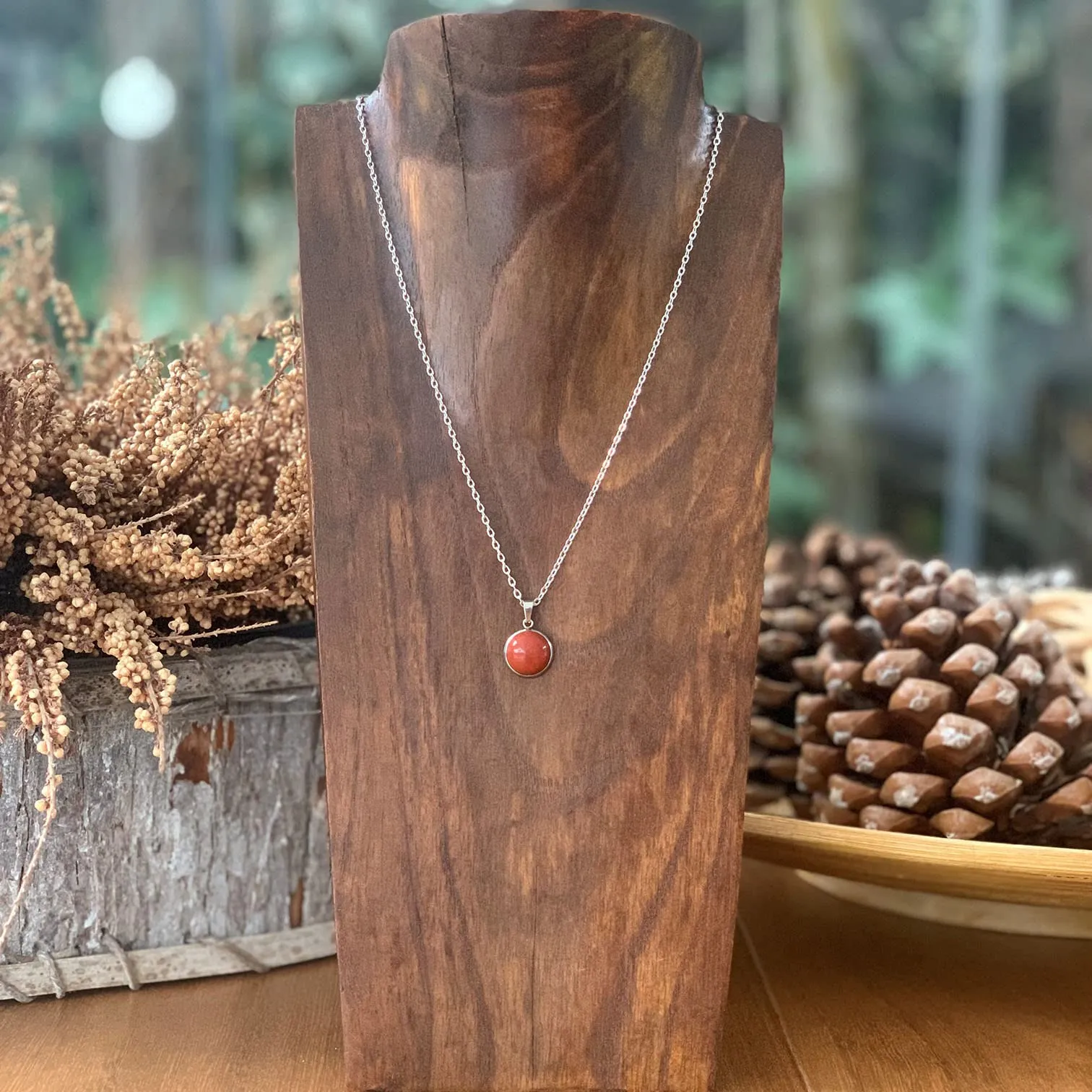 ASTER ALHELÍ Collana Donna in Acciaio Inox Argentato con Ciondolo in Diaspro Rosso - immagine 2