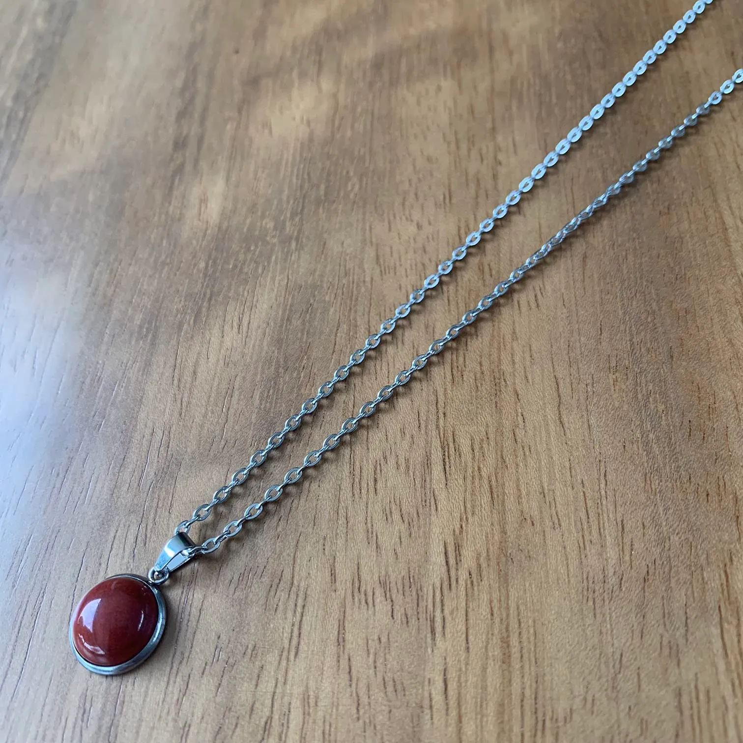 ASTER ALHELÍ Collana Donna in Acciaio Inox Argentato con Ciondolo in Diaspro Rosso - immagine 3