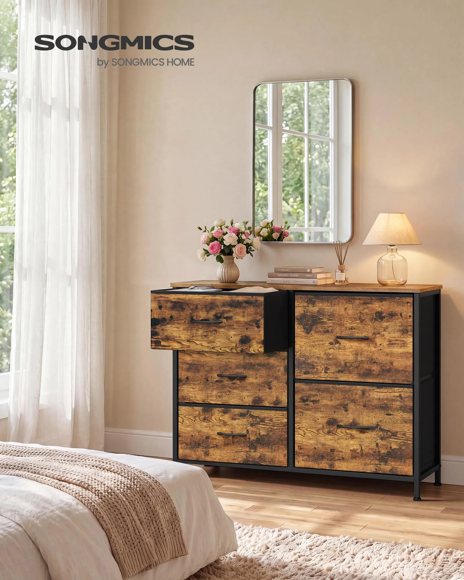 SONGMICS Cassettiera con 5 Cassetti in Tessuto, Struttura in Acciaio, Marrone Vintage, 98,7 x 30 x 74,7 cm, LGS235K101 - immagine 2