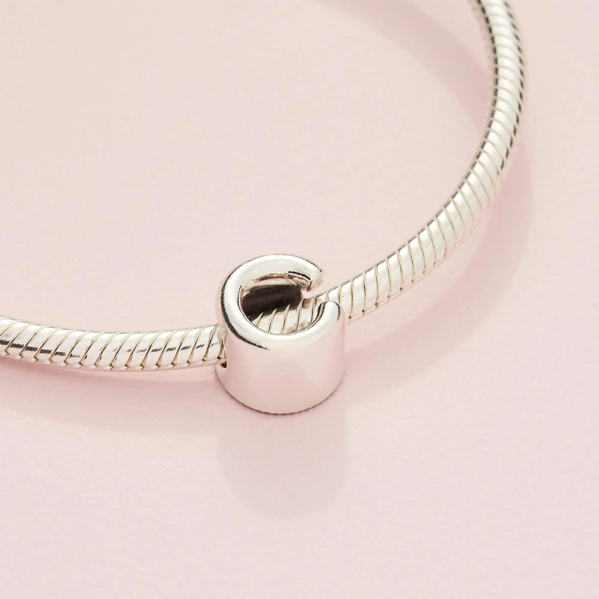 Pandora Ciondolo in argento con lettera C - immagine 5