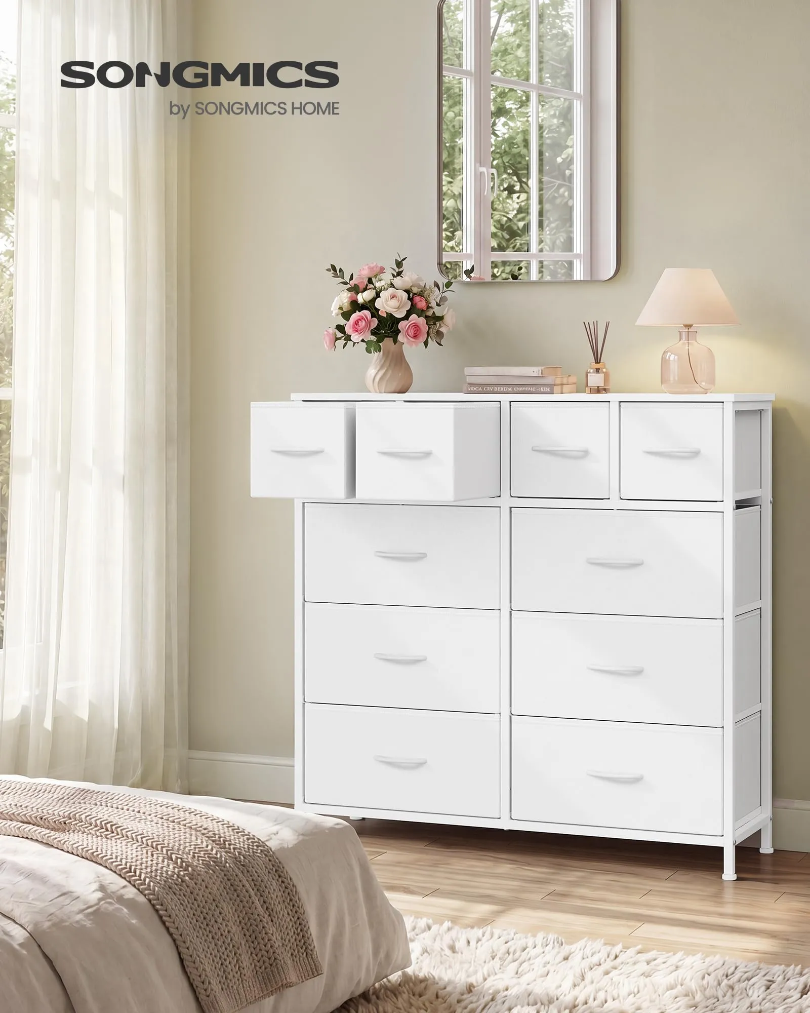 SONGMICS Cassettiera con 10 Cassetti in Tessuto, Struttura in Acciaio, 98,7 x 30 x 96,2 cm, Bianco Nuvola, Collezione BELLAH LGS236W101 - immagine 2