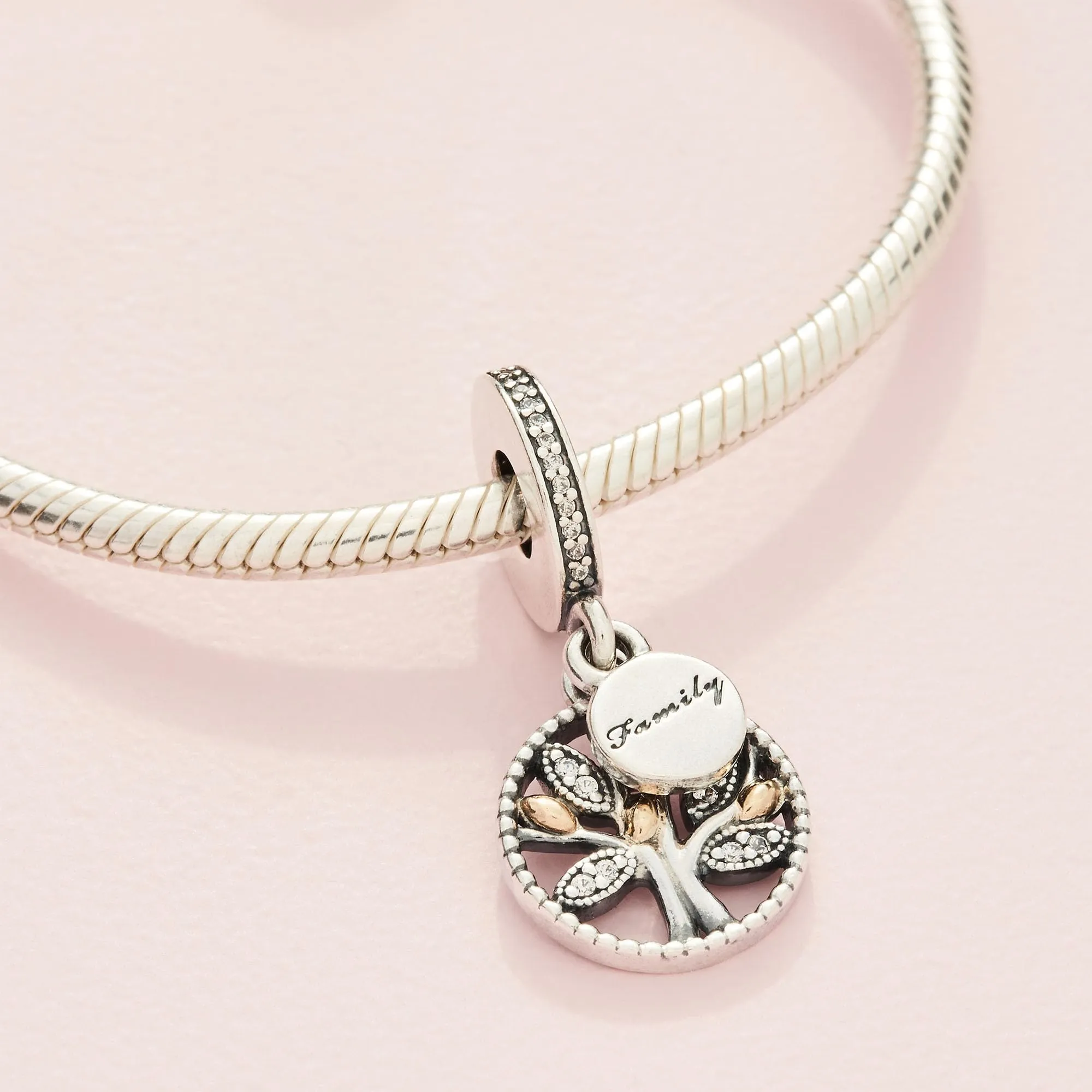 Pandora Icons Pendente Albero Genealogico in Argento con Zirconia Cubica Trasparente e 14k - immagine 6