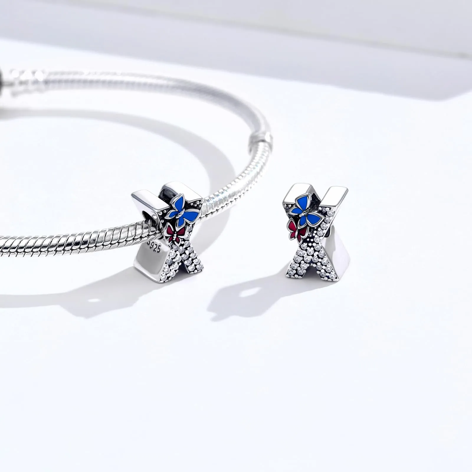 XWN Lettera Bead Charm Alfabeto in Argento Sterling 925 con Cubic Zirconia, Compatibile con Braccialetti Pandora e Collane Europee - immagine 2