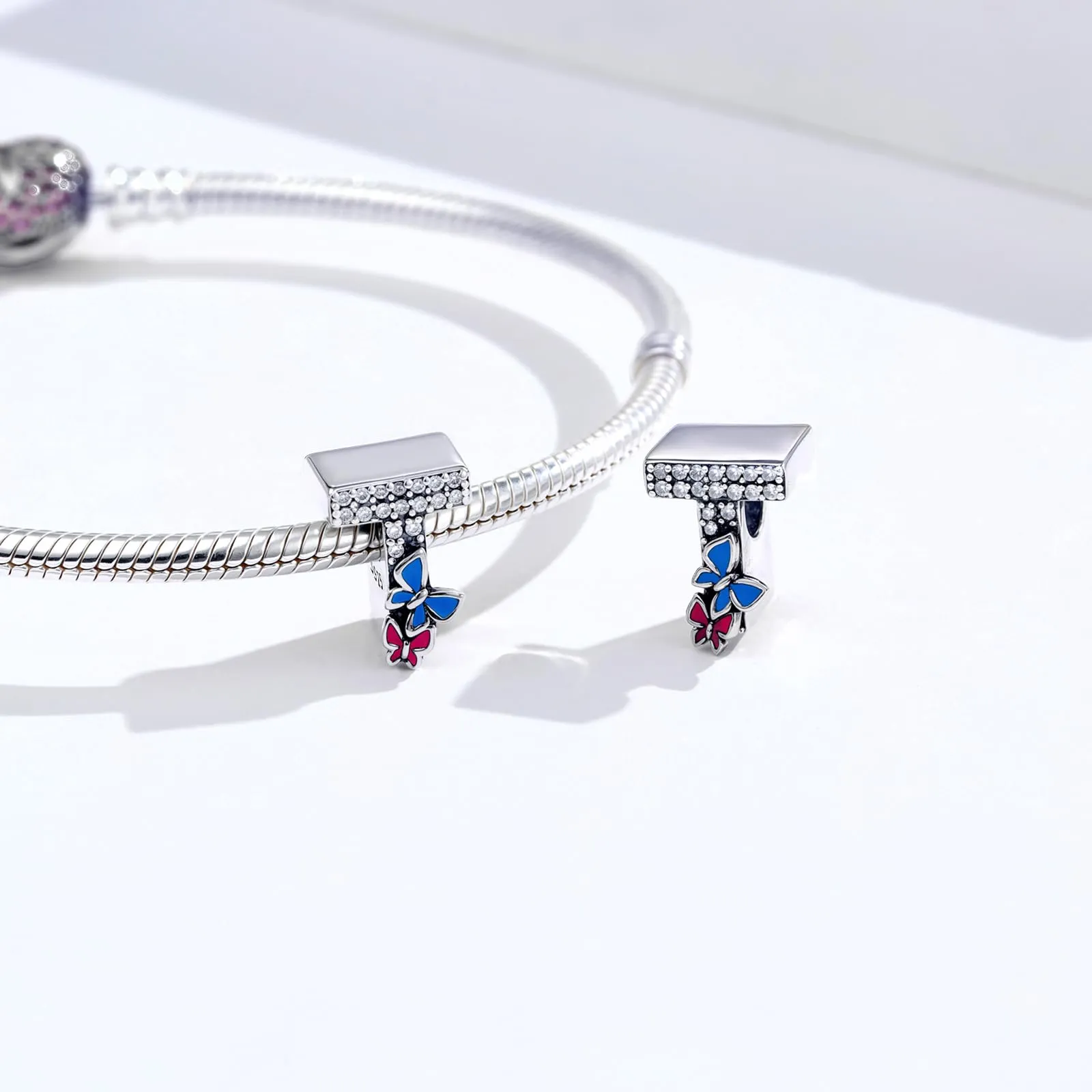 XWN Lettera Bead Charm Ciondolo Alfabeto in Argento Sterling 925 con Cubic Zirconia per Braccialetti e Collane Europee - immagine 2