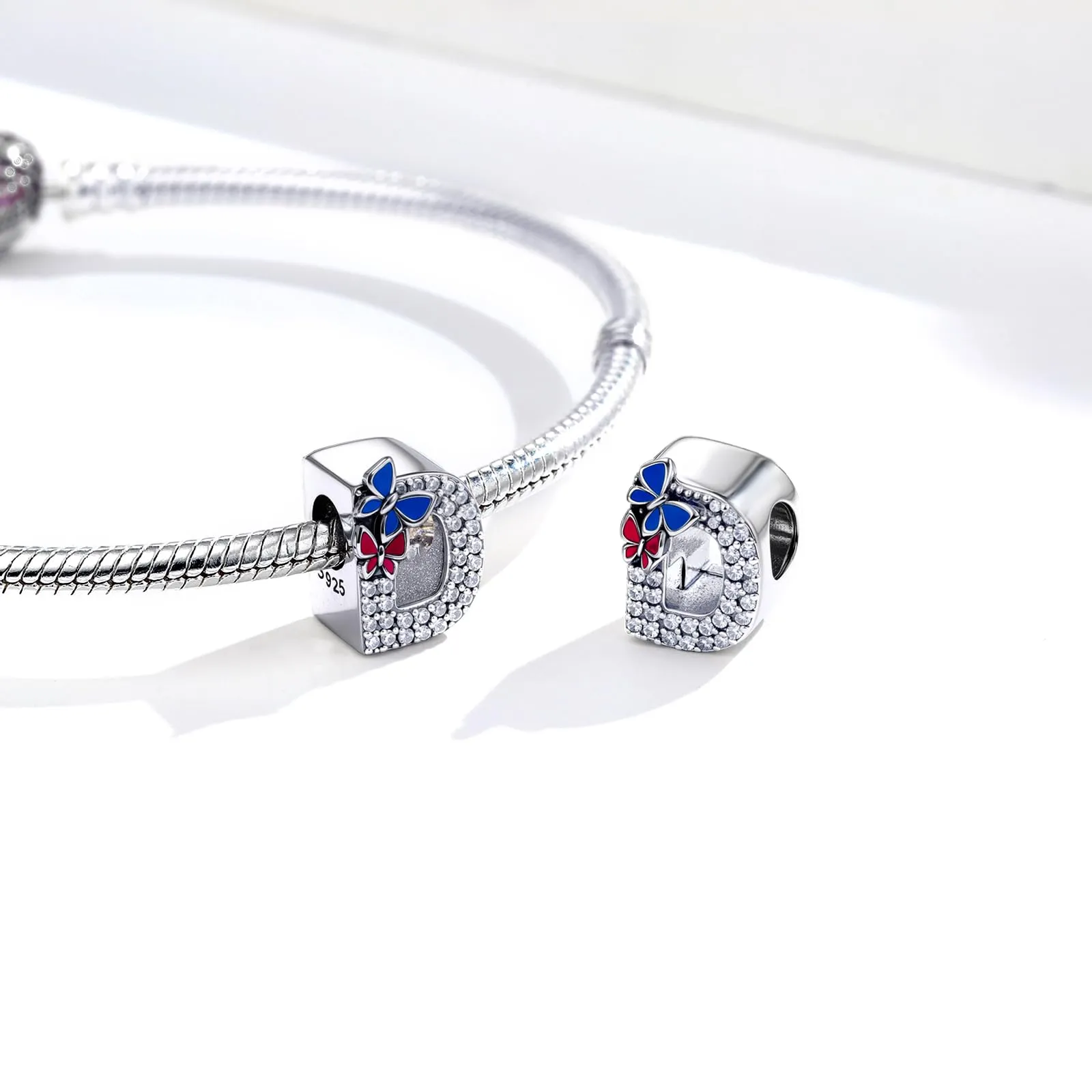 XWN Lettera Bead Charm Alfabeto in Argento Sterling 925 con Cubic Zirconia per Braccialetti e Collane Europee - immagine 2
