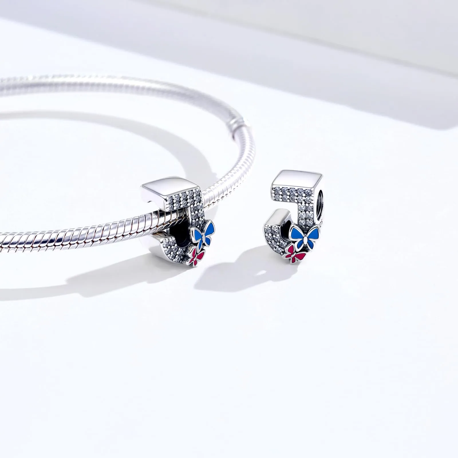 XWN Lettera Bead Charm Alfabeto Argento Sterling 925 con Cubic Zirconia per Braccialetti e Collane Europee - immagine 2