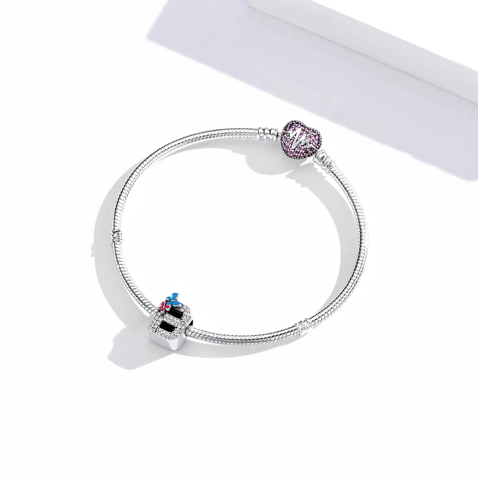 XWN Lettera Bead Charm Alfabeto in Argento Sterling 925 con Cubic Zirconia per Braccialetti e Collane Europee - immagine 3