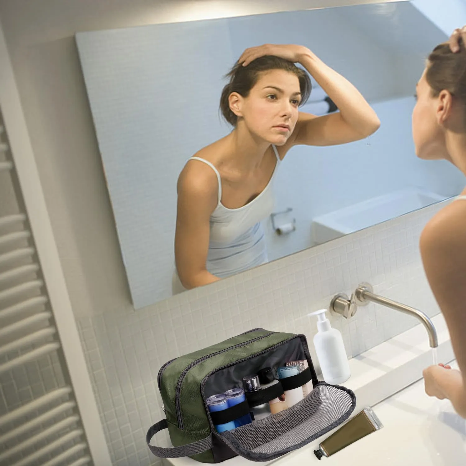 WANDF Borsa da toilette e cosmetica in Nylon Leggero, Verde Militare - immagine 6