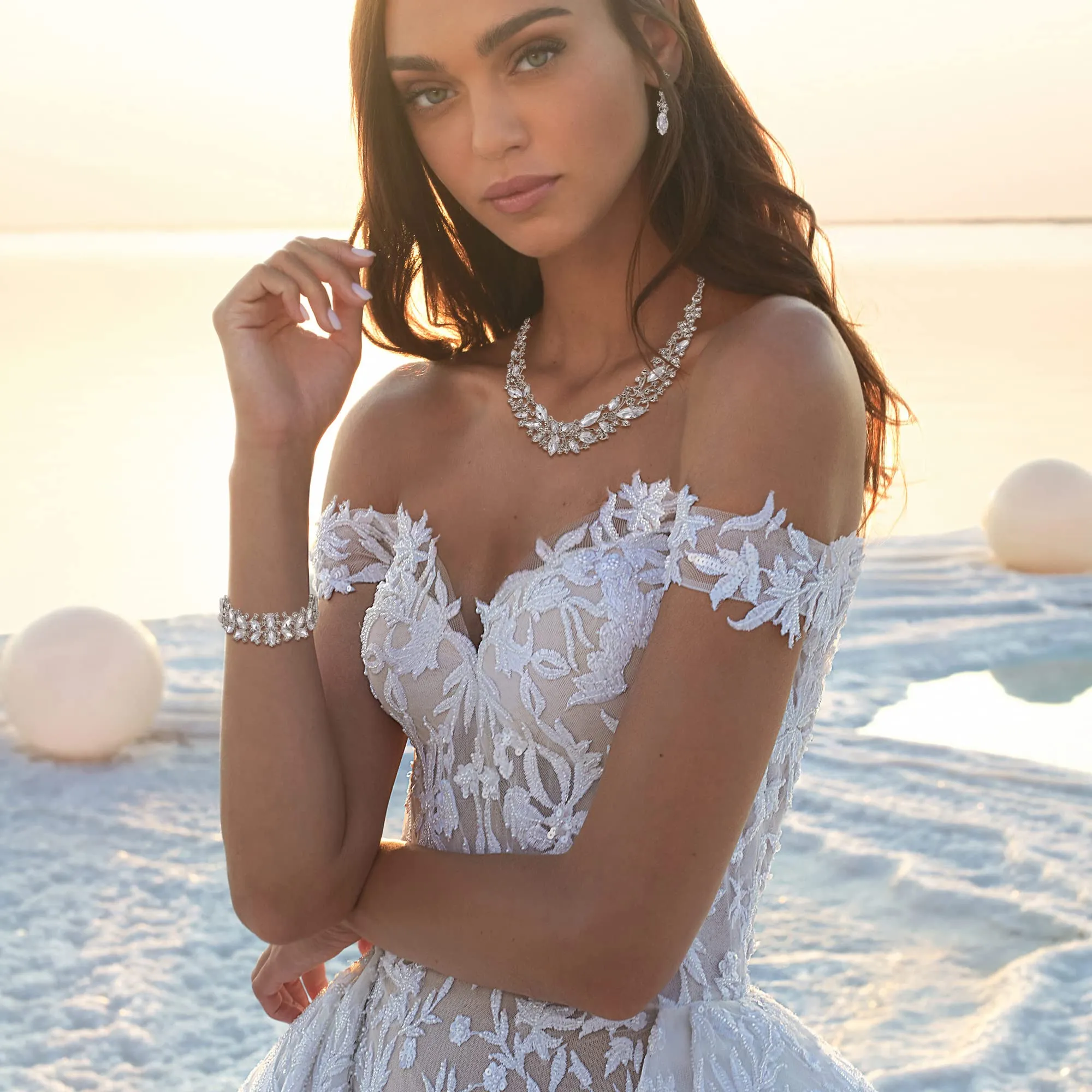 Clearine Set di Gioielli da Sposa con Cristalli Marquise, Collana, Orecchini e Bracciale in Lega di Acciaio Argento Trasparente - immagine 2