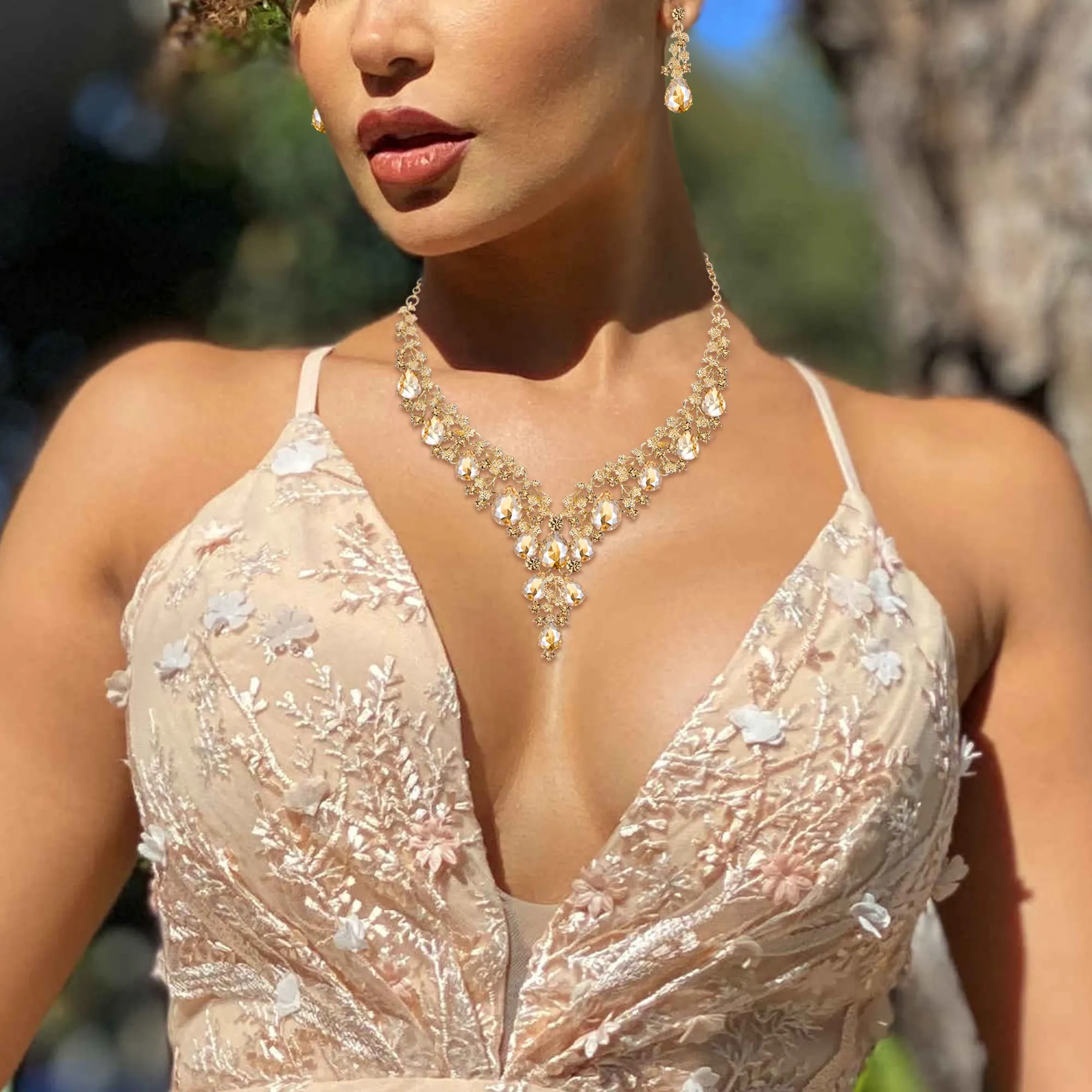 Clearine Matrimonio Sposa Jewellery Set Goccia Strass Cluster Statement Collana e Orecchini Pendenti, Champagne Oro-Fondo - immagine 2
