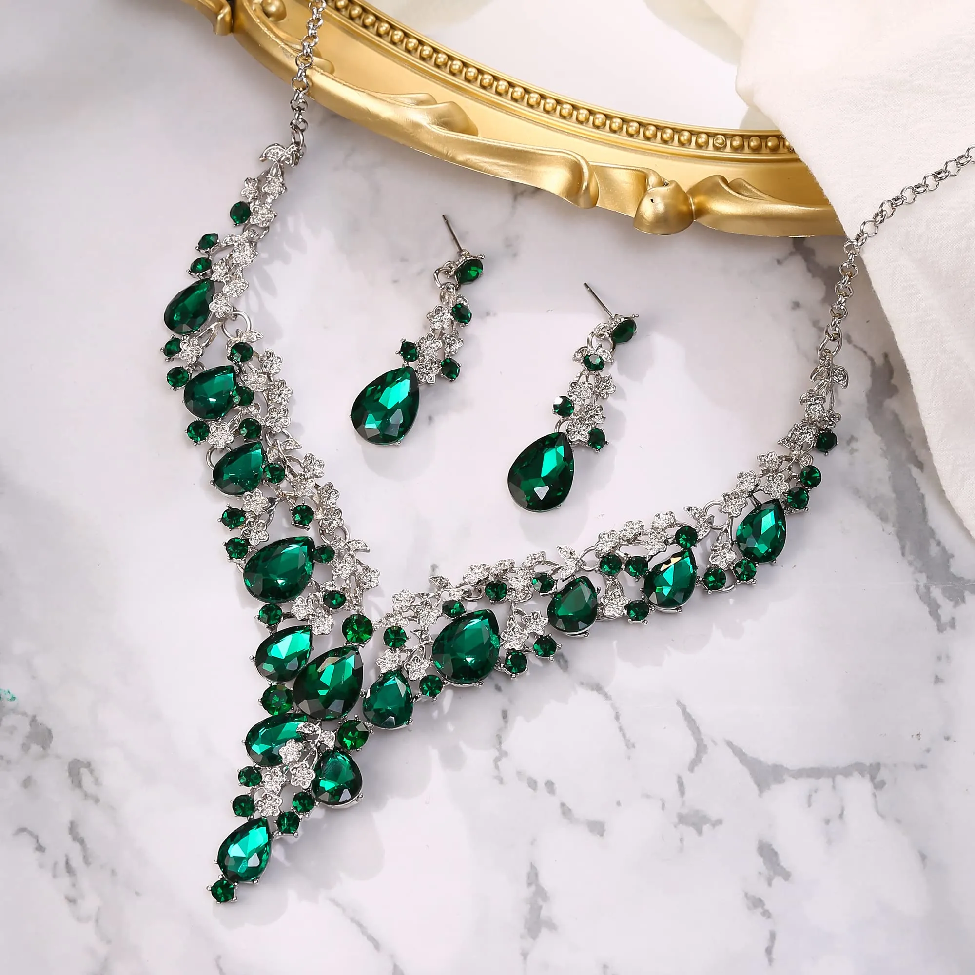 Clearine Sposa Jewellery Set Goccia Strass Cluster Collana e Orecchini Pendenti, Smeraldo Colore Argento-Fondo - immagine 3
